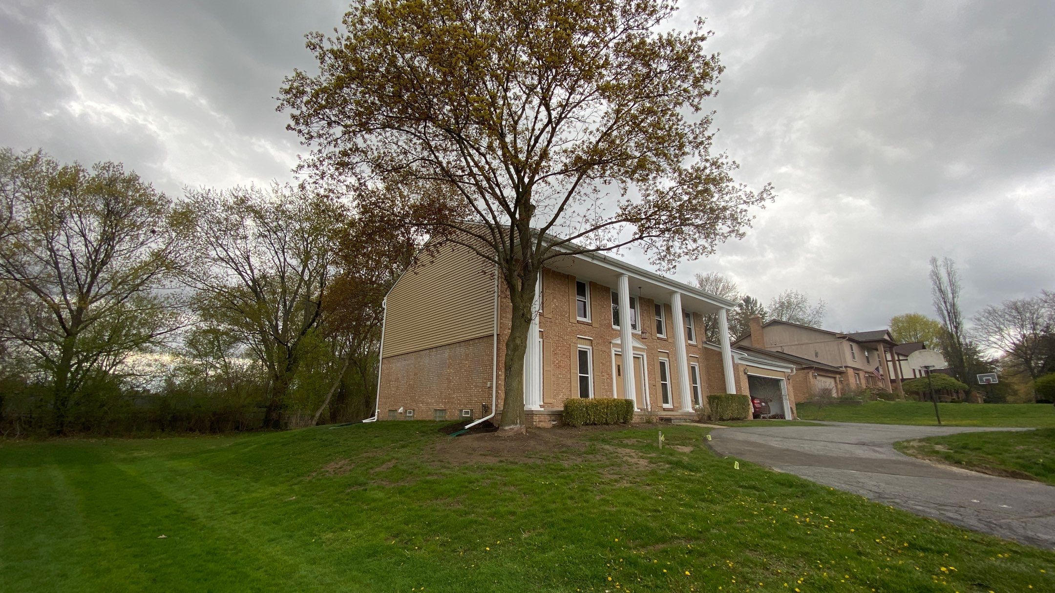 Roof Replacement using CertainTeed Landmark by 180 Contractors