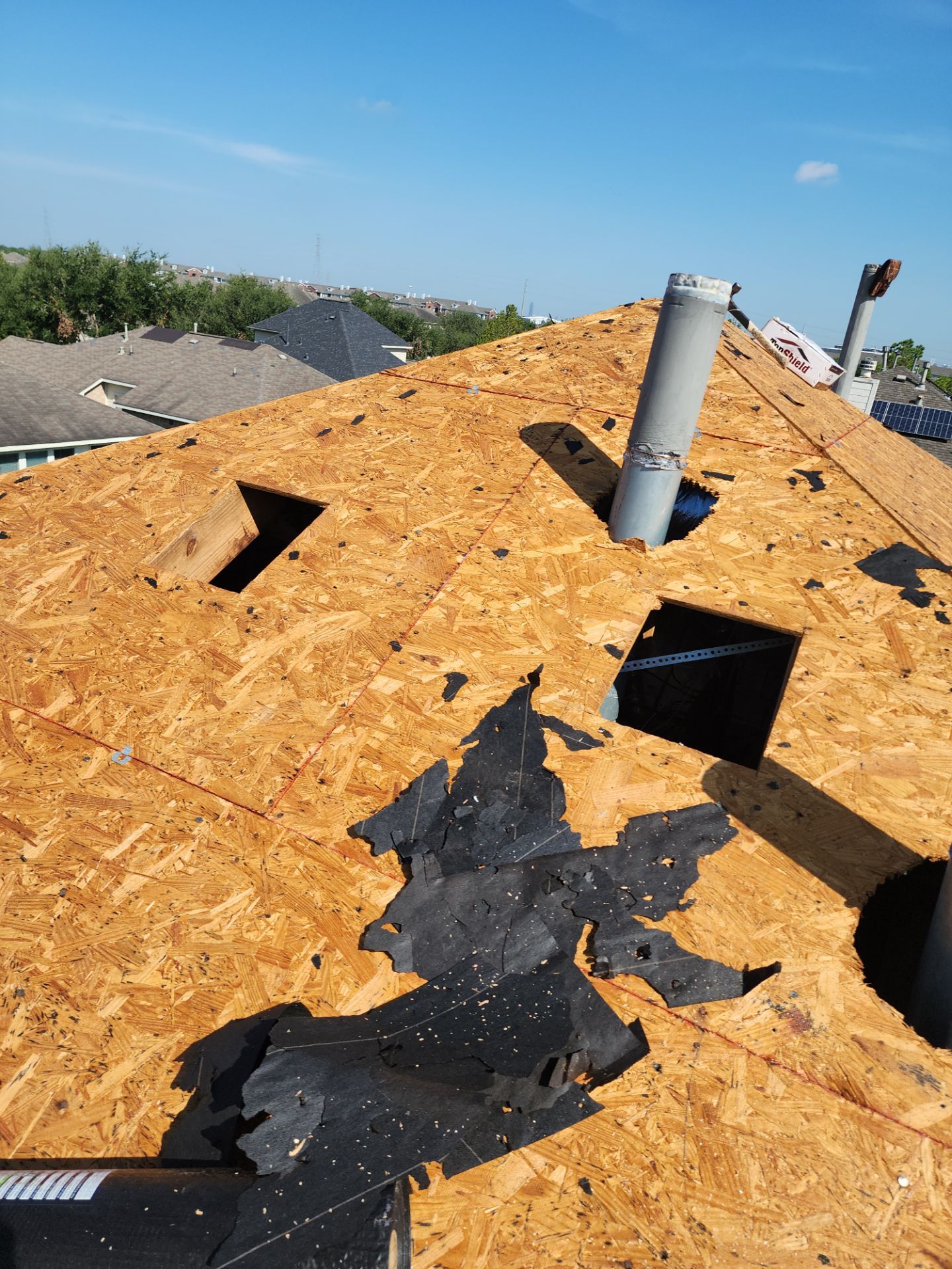 Residential Roofing Installation using Owen's Corning Duration (Lifetime) Shingles by Roof Repair Company