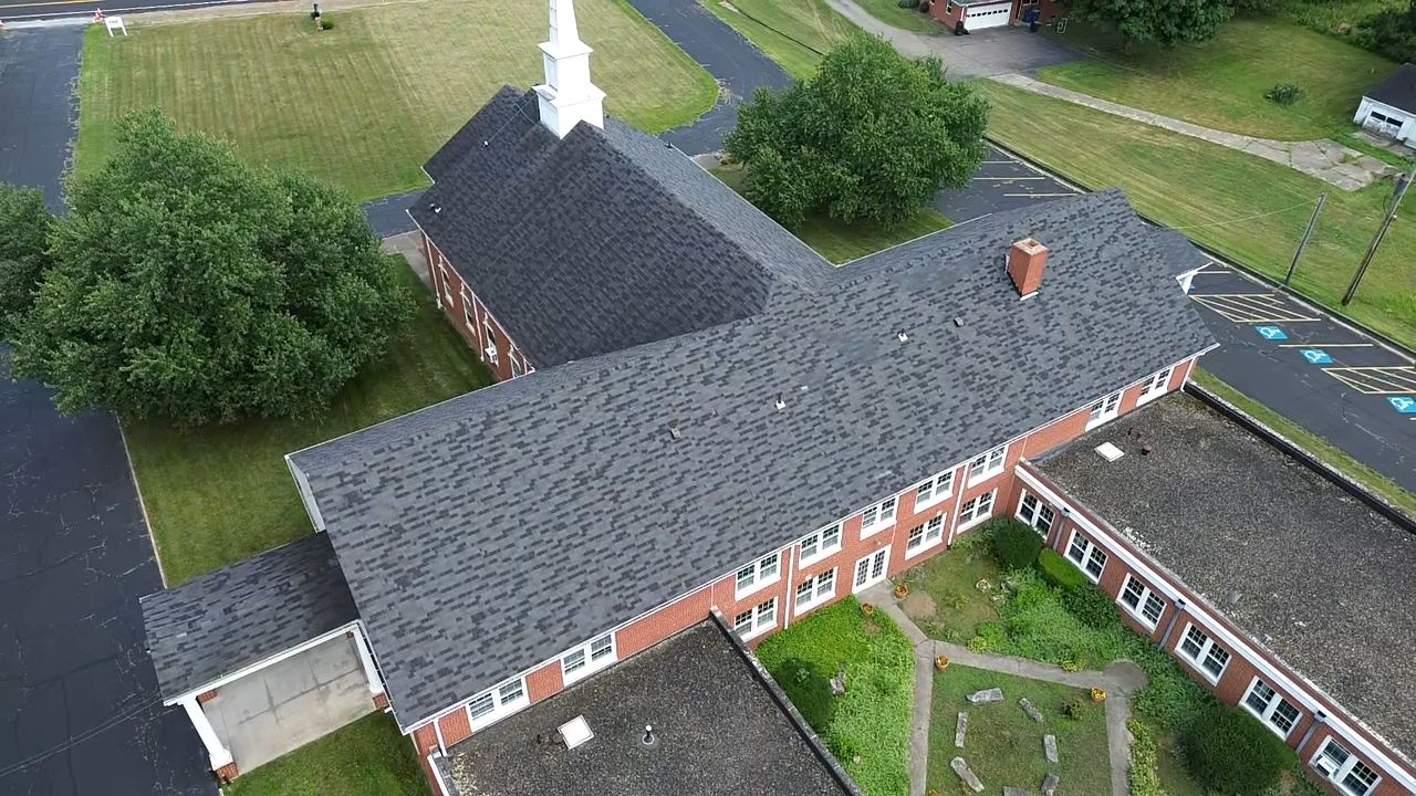 ATLAS PINNACLE COLOR: BLACK PRISTINE by Eagle Eye Roofing