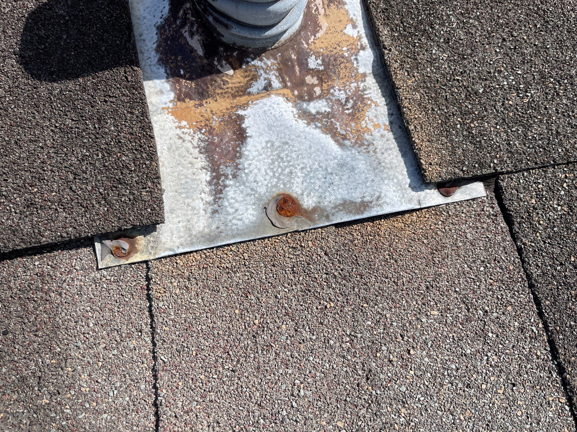 Hail Damage using Owen's Corning Duration (Lifetime) Shingles by Roof Repair Company