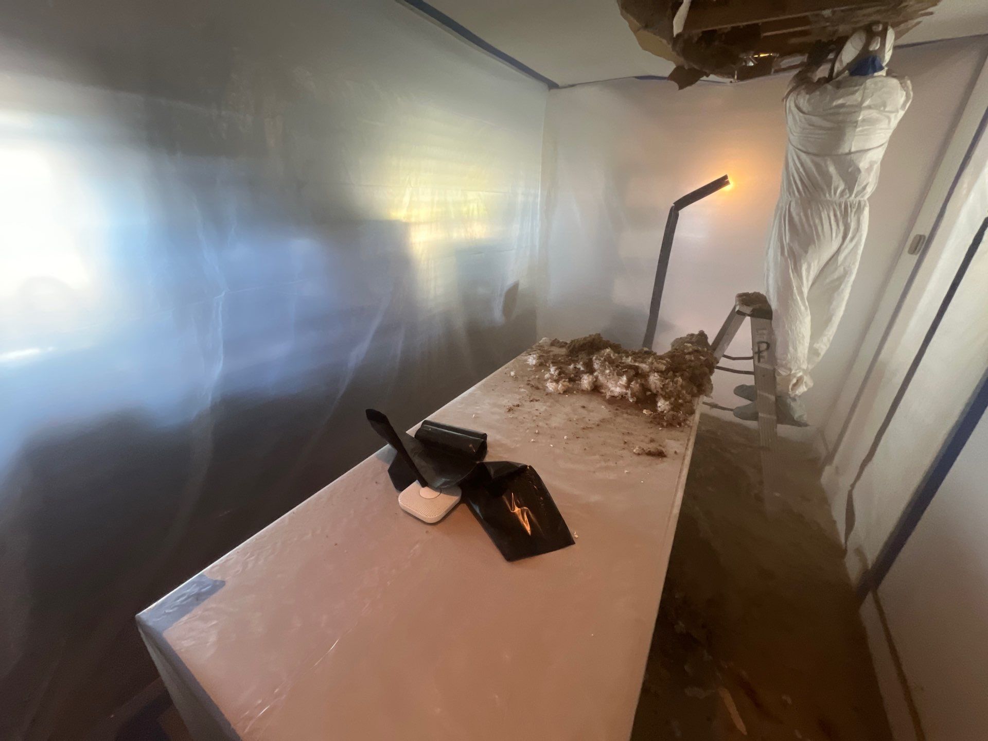 Windstorm Damage & Multi-Room Water Mitigation in St. Petersburg by Right On Time Restoration