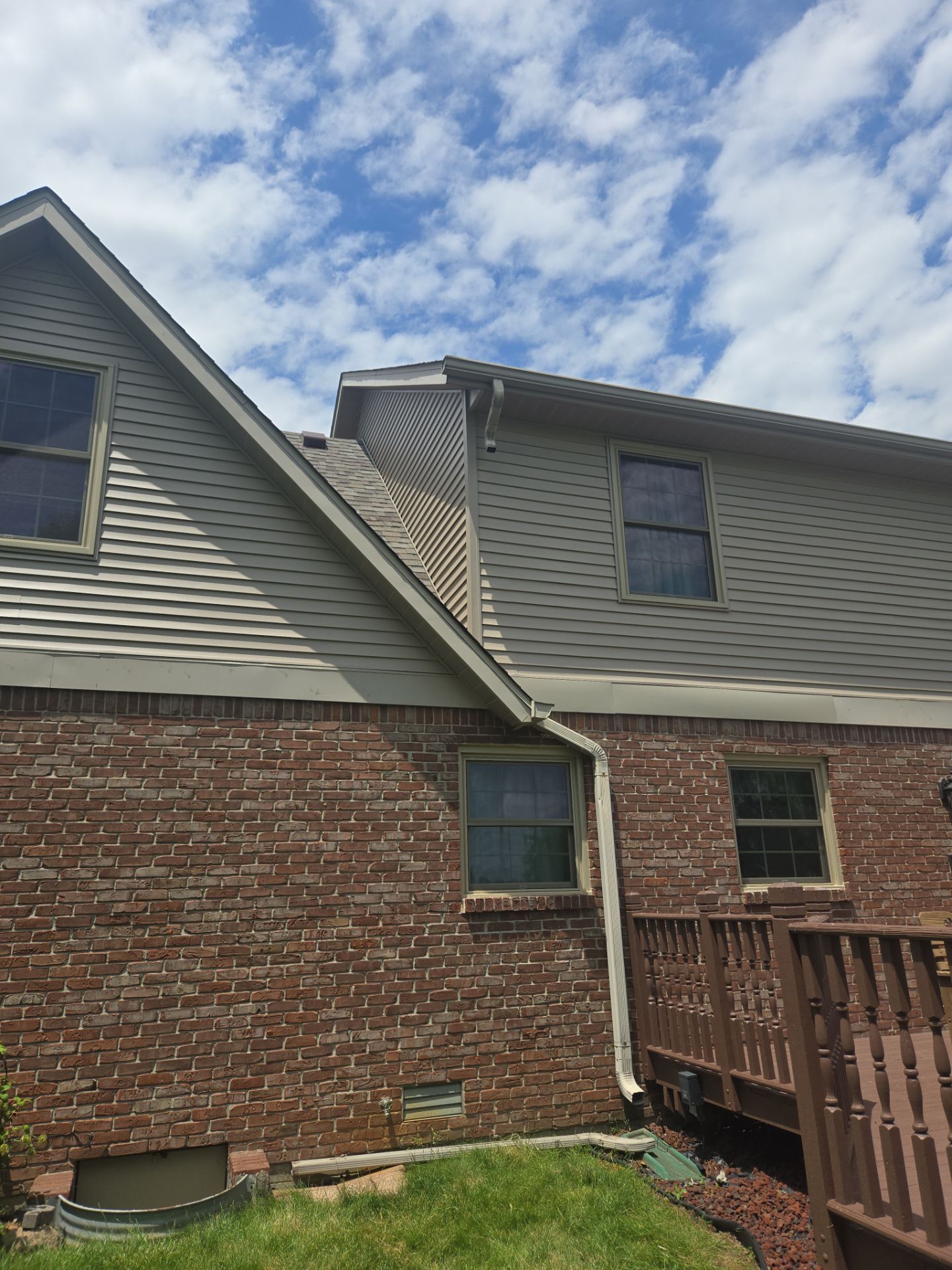 Owens Corning Duration - Driftwood / Certainteed Mainstreet - Natural Clay by Hoel Roofing & Remodeling