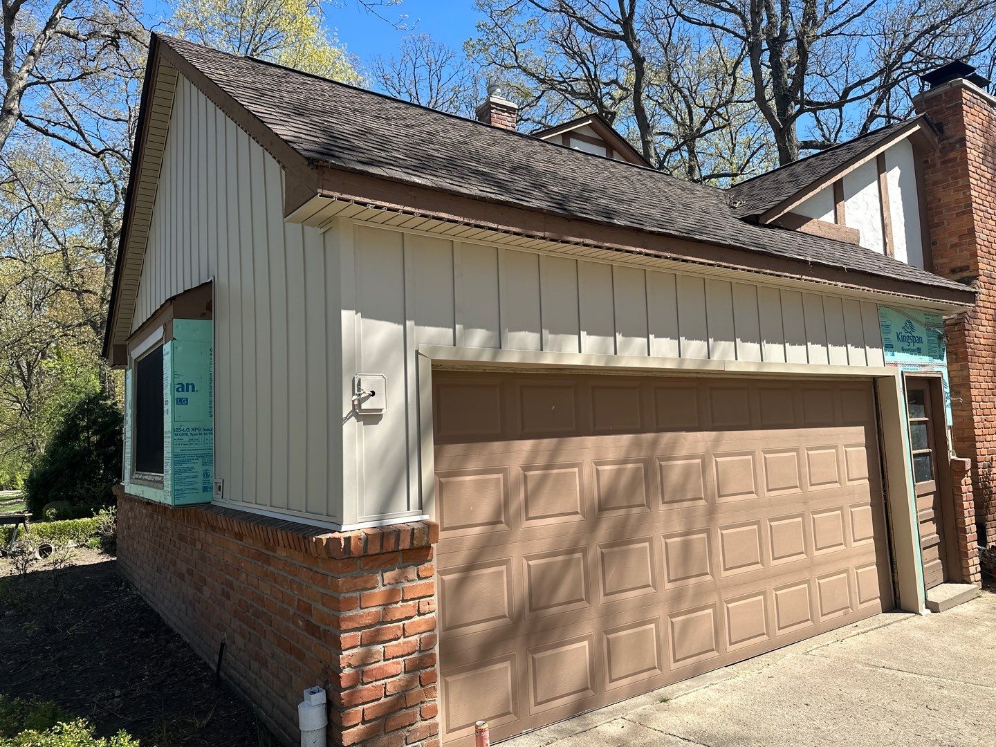Siding Installation using Alside Monterey Sand by 180 Contractors