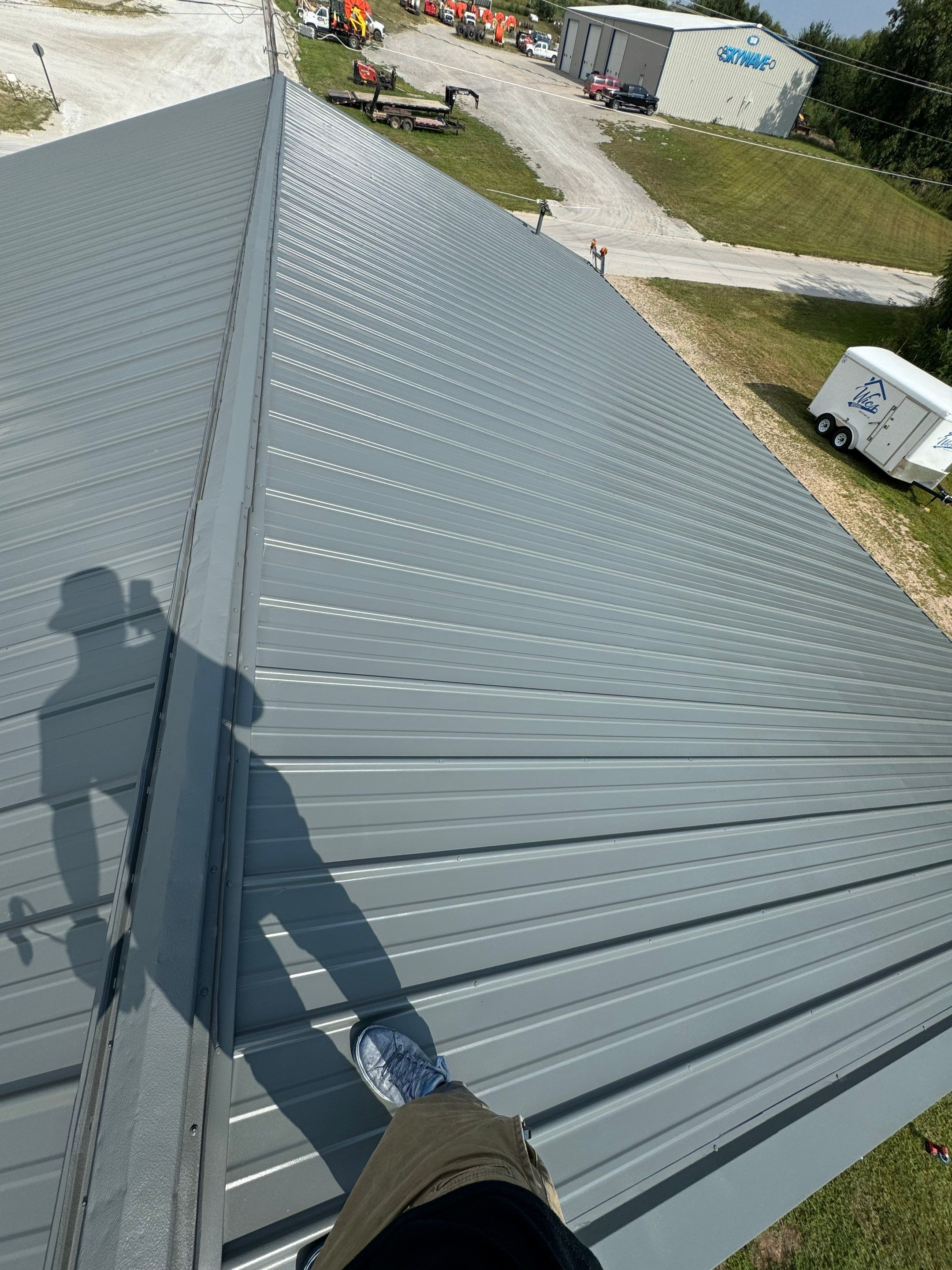 Metal Shop Painting – Sherwin-Williams Industrial Pro Project in West Point by Crows Roofing LLC