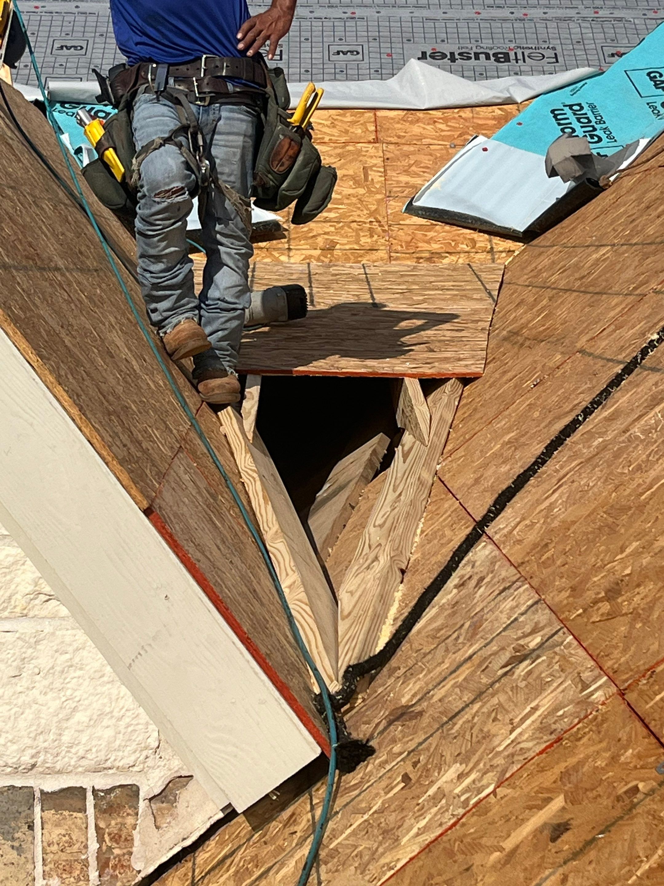 Residential Roof Replacement using GAF - NATURAL SHADOW - WEATHERED WOOD by Elite Roofing LLC