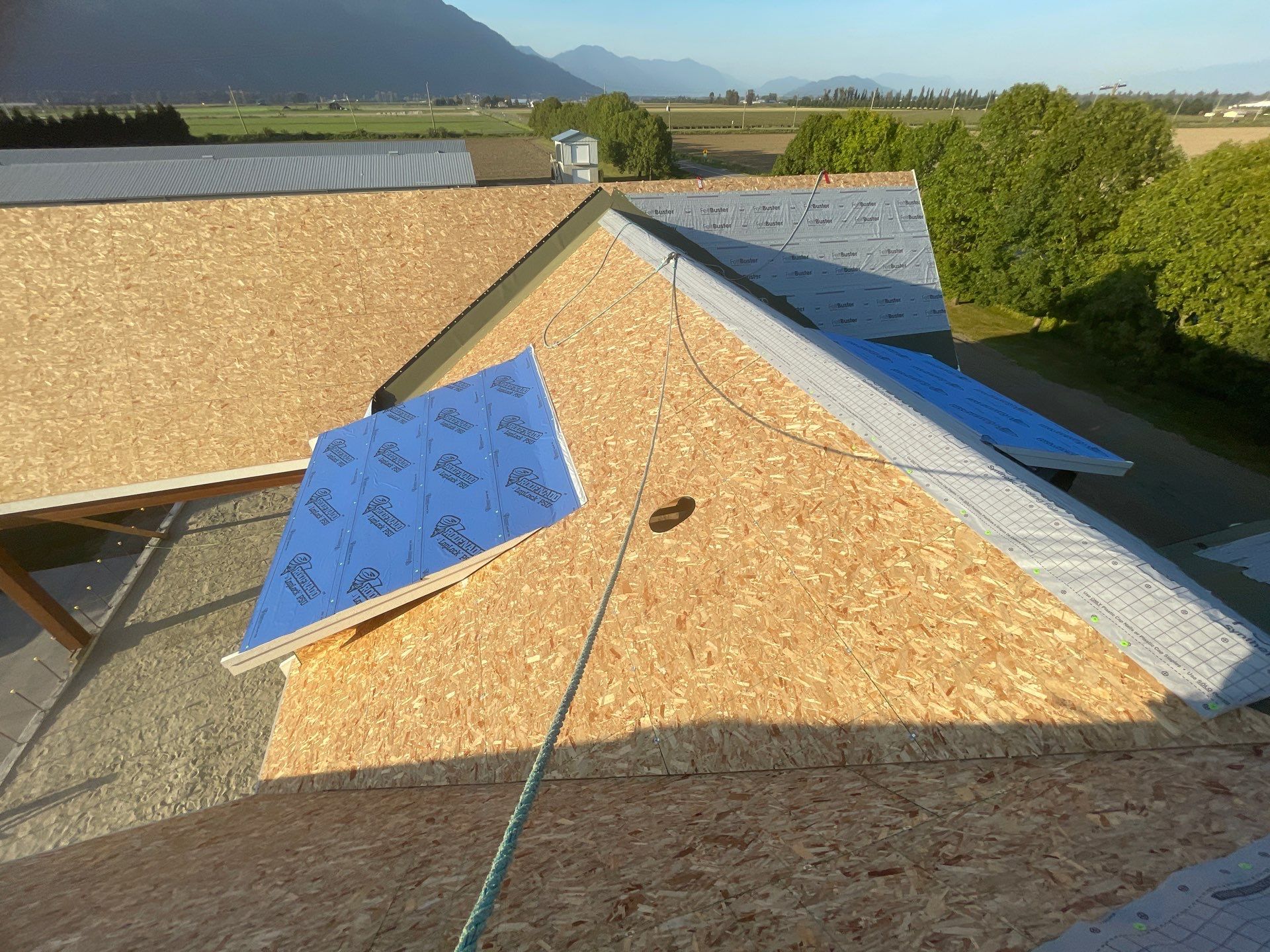 Residential New Construction by Top Notch Roofing Inc