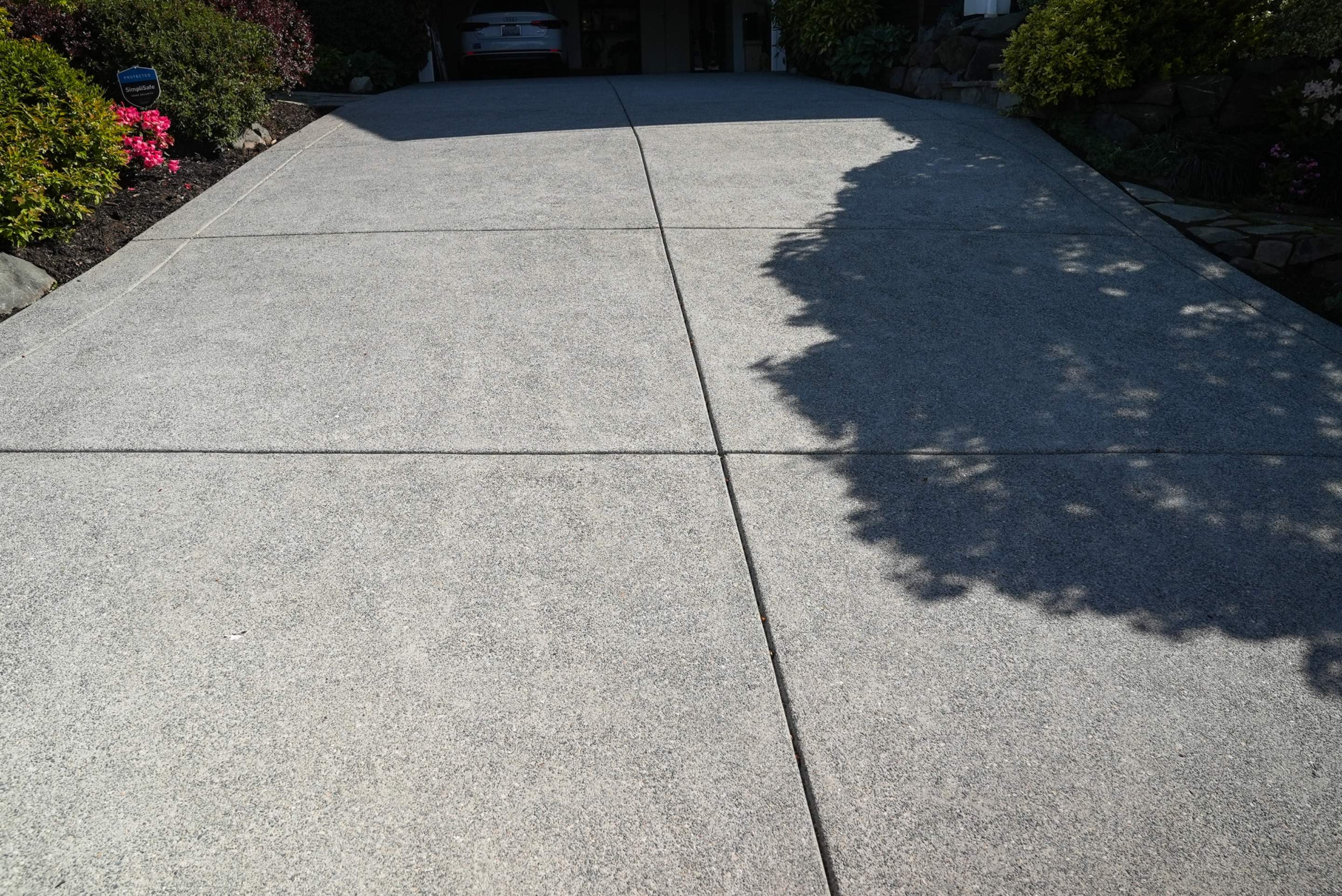 Concrete Driveway Repair | Mukilteo  by Jireh Asphalt & Concrete Inc 