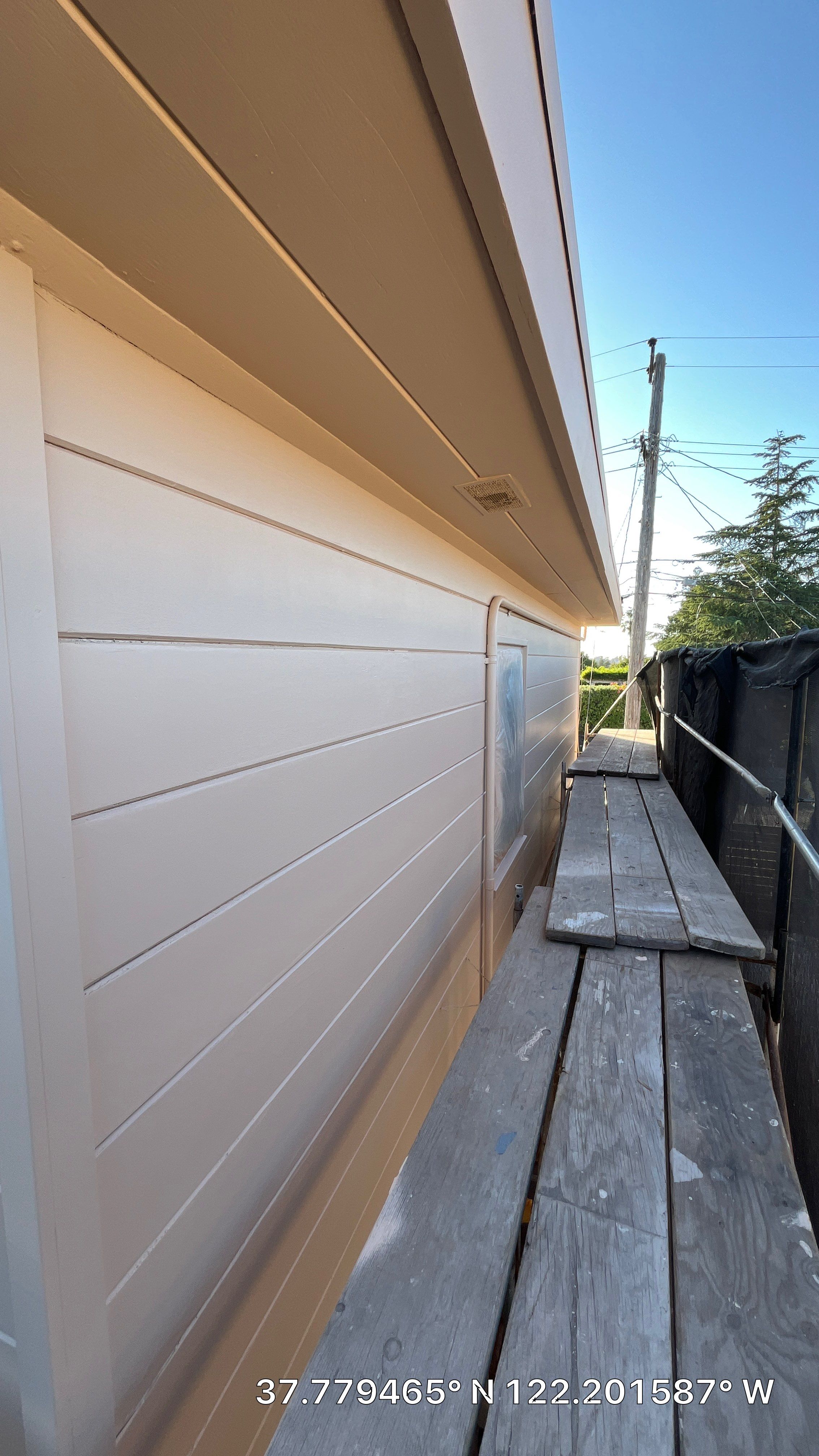 Exterior Painting using Sherwin-Williams  by Herrera’s Bay Area Painting inc.