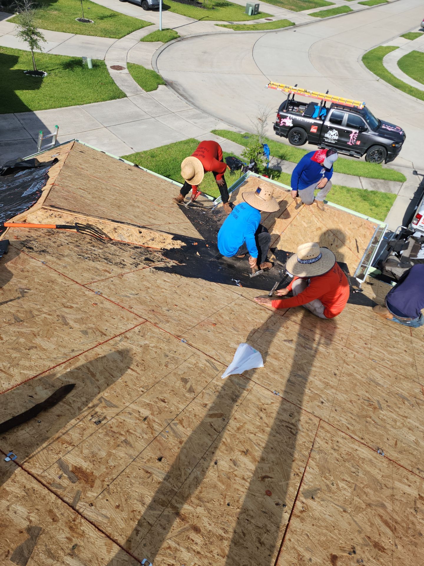 Residential Roofing Installation using Owen's Corning Duration (Lifetime) Shingles by Roof Repair Company