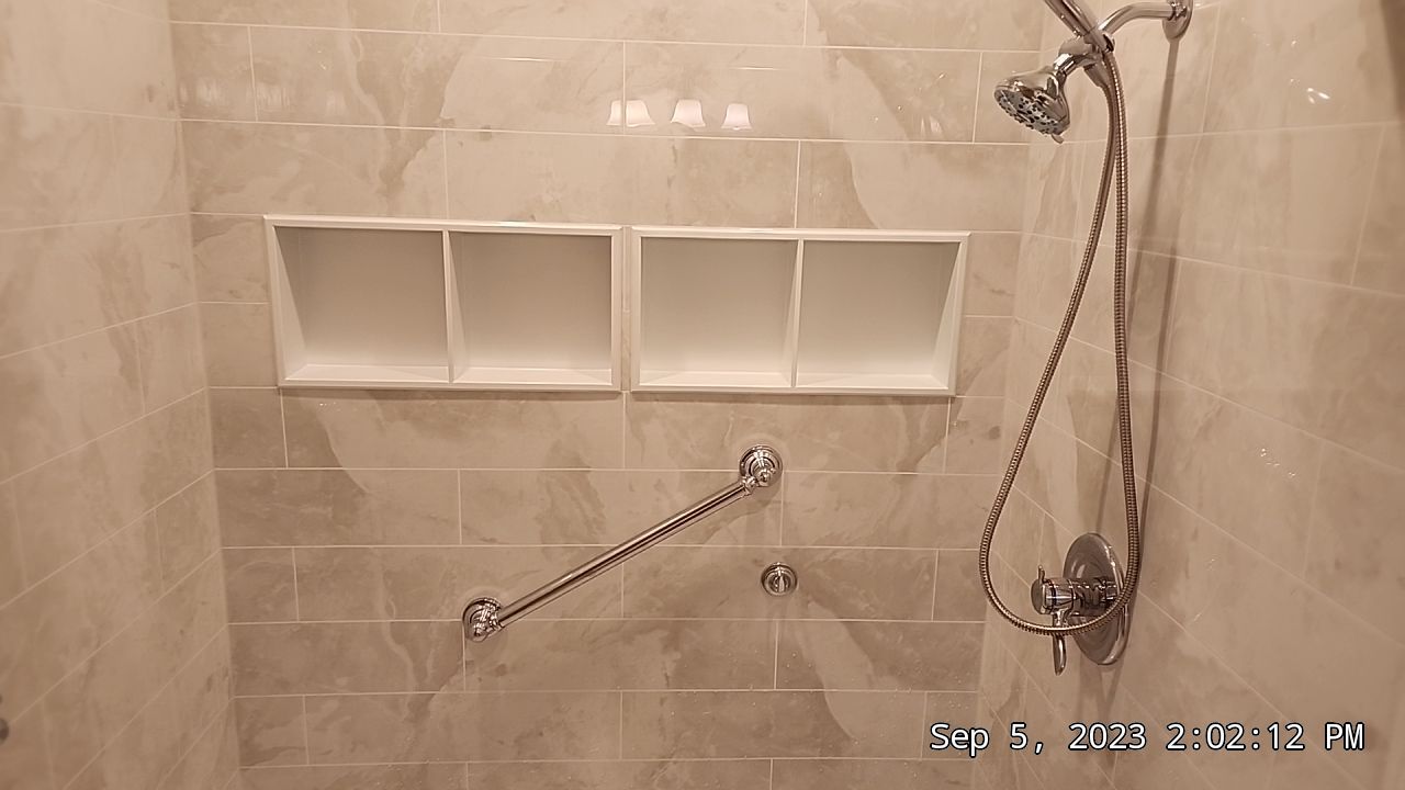 2 wet areas, 1 room by BathPlanet SW Virginia