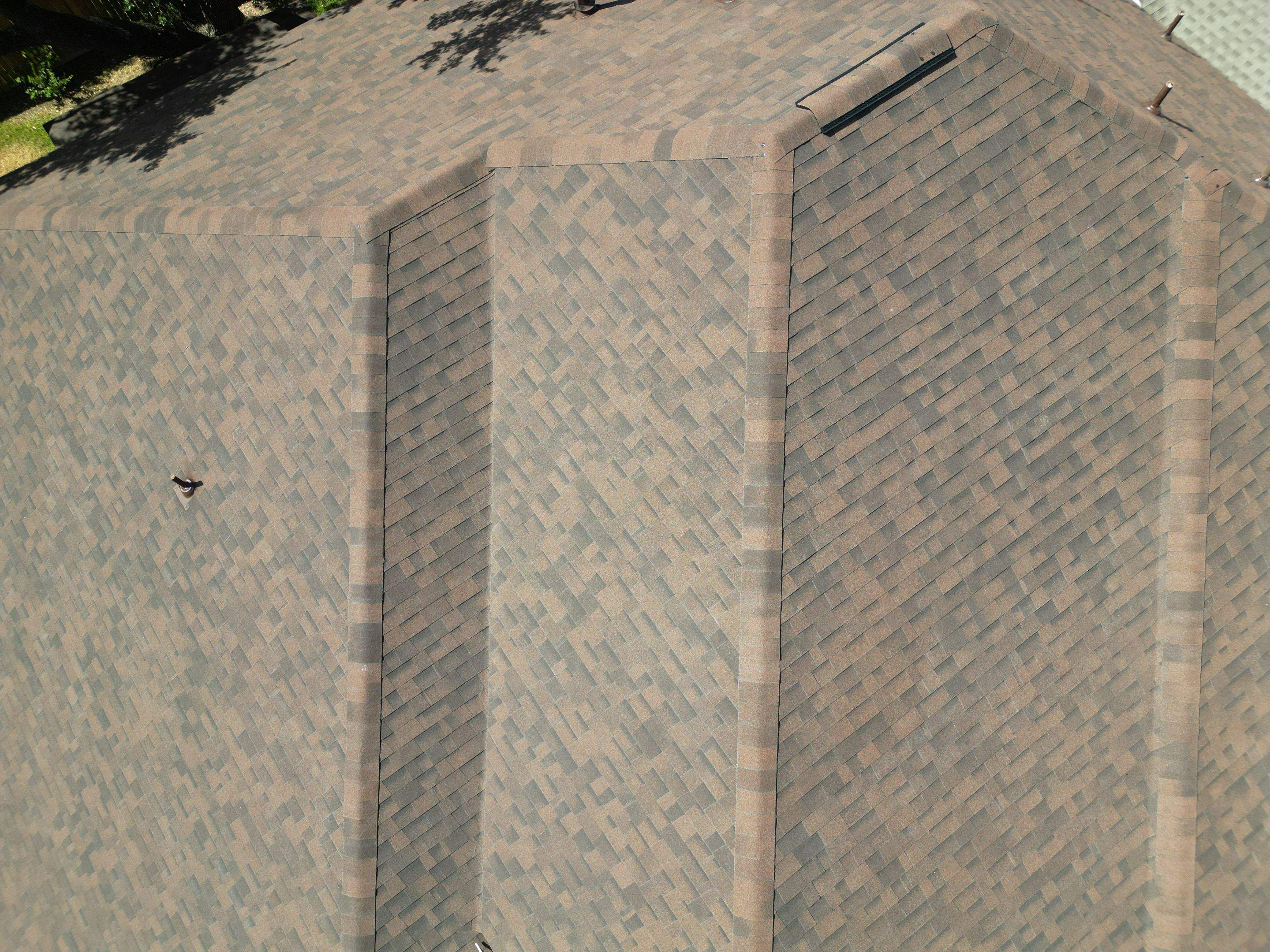 Antique Brown - Malarkey Highlander by RoofsOnly.com