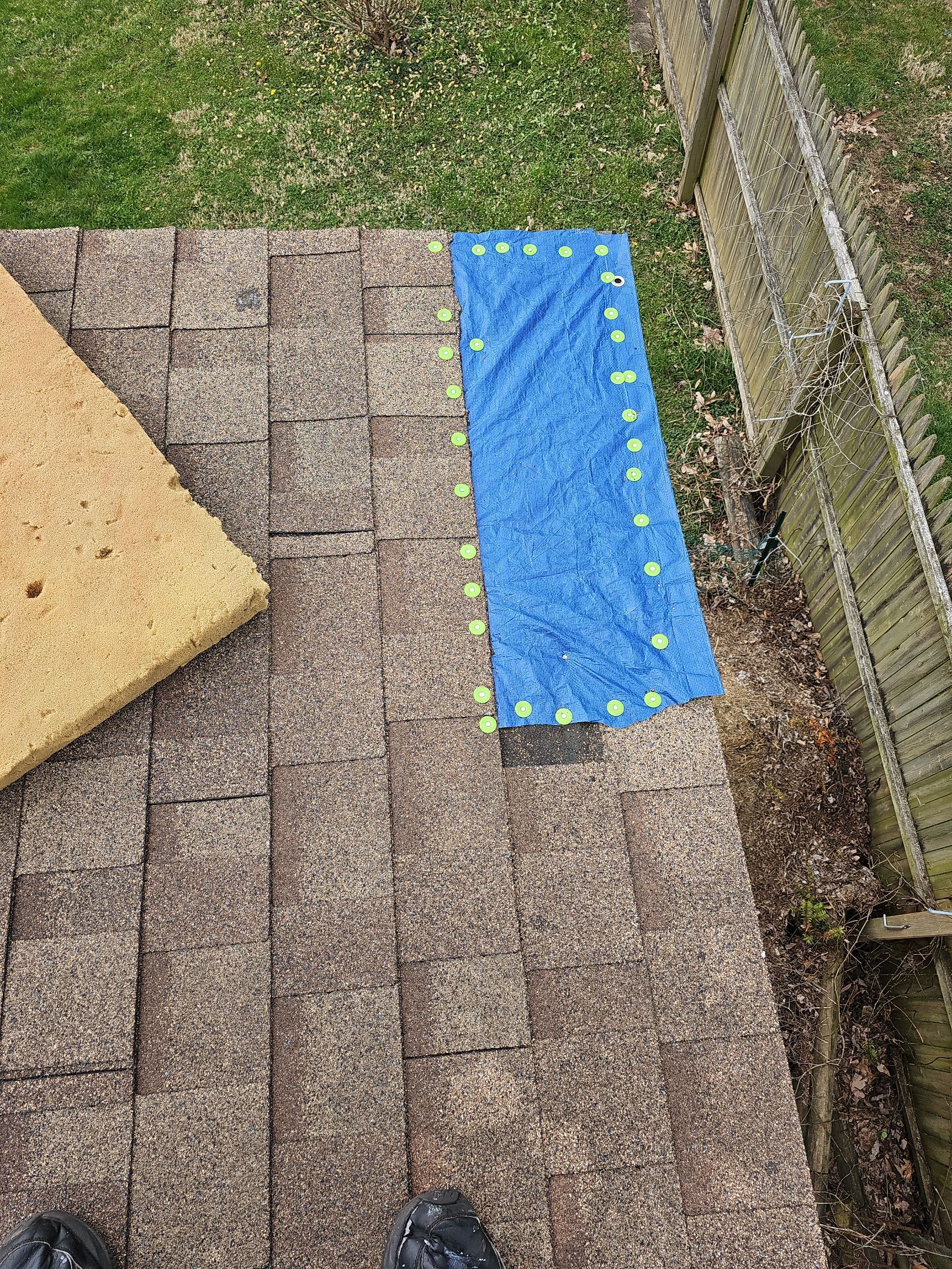 ATLAS PINNACLE COLOR: WEATHERED WOOD by Eagle Eye Roofing