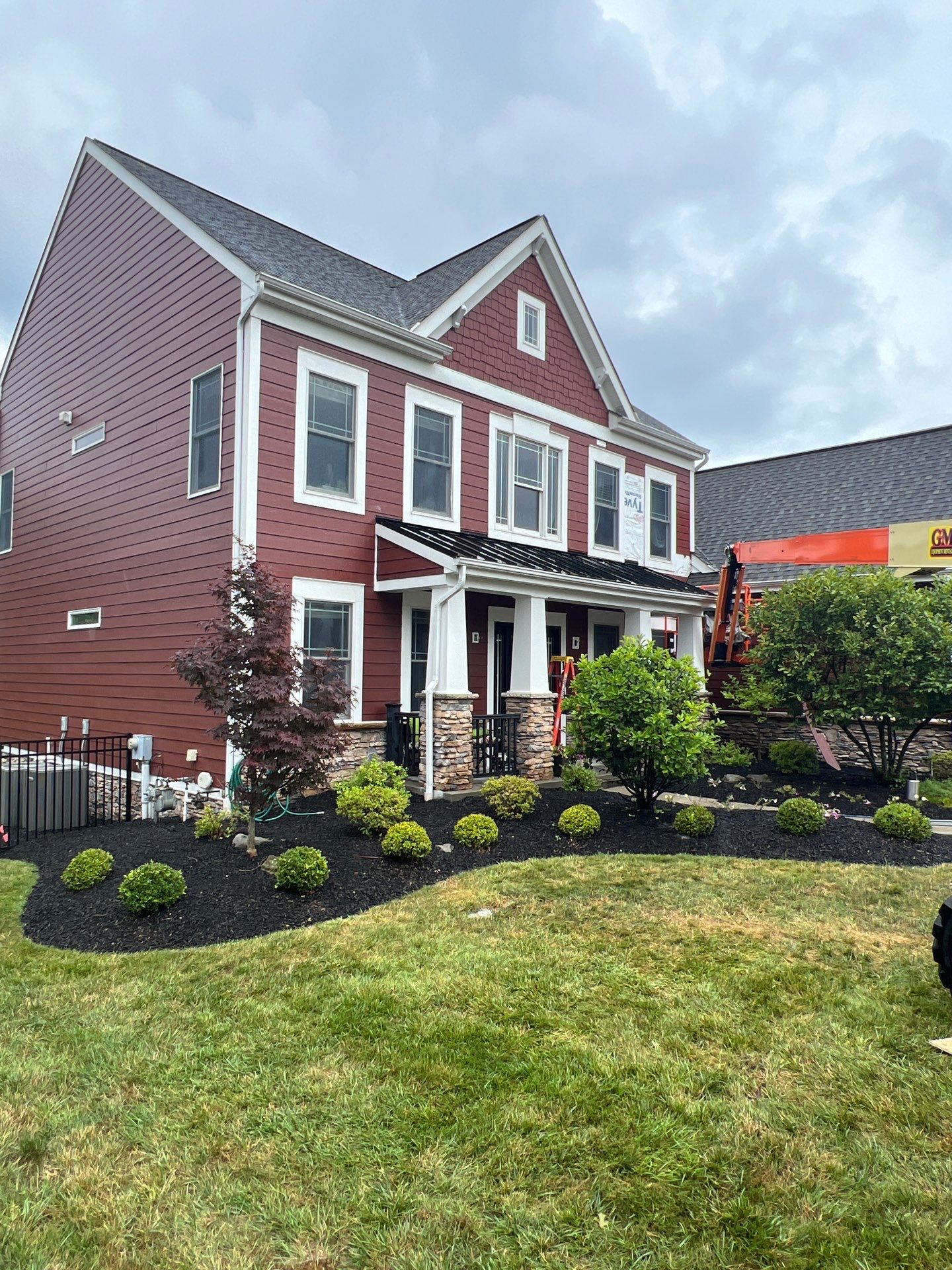 Countrylane Red James Hardie Siding Replacement in Franklin Park by Knockout Home Solutions