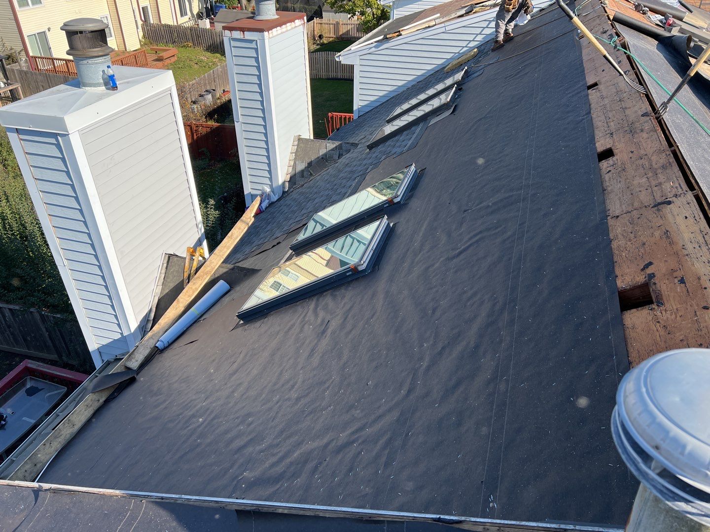 Multi-family unit roof replacement. using GAF Timberline HDZ by Pro Home Services Inc
