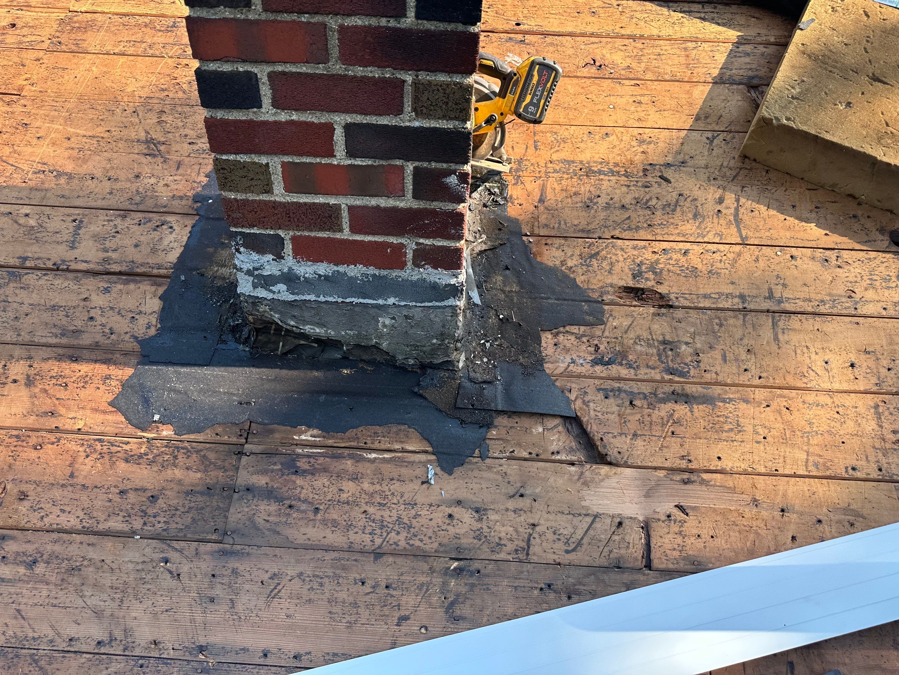 Manchester, NH – Owens Corning Roof Replacement by Tall pine roofing