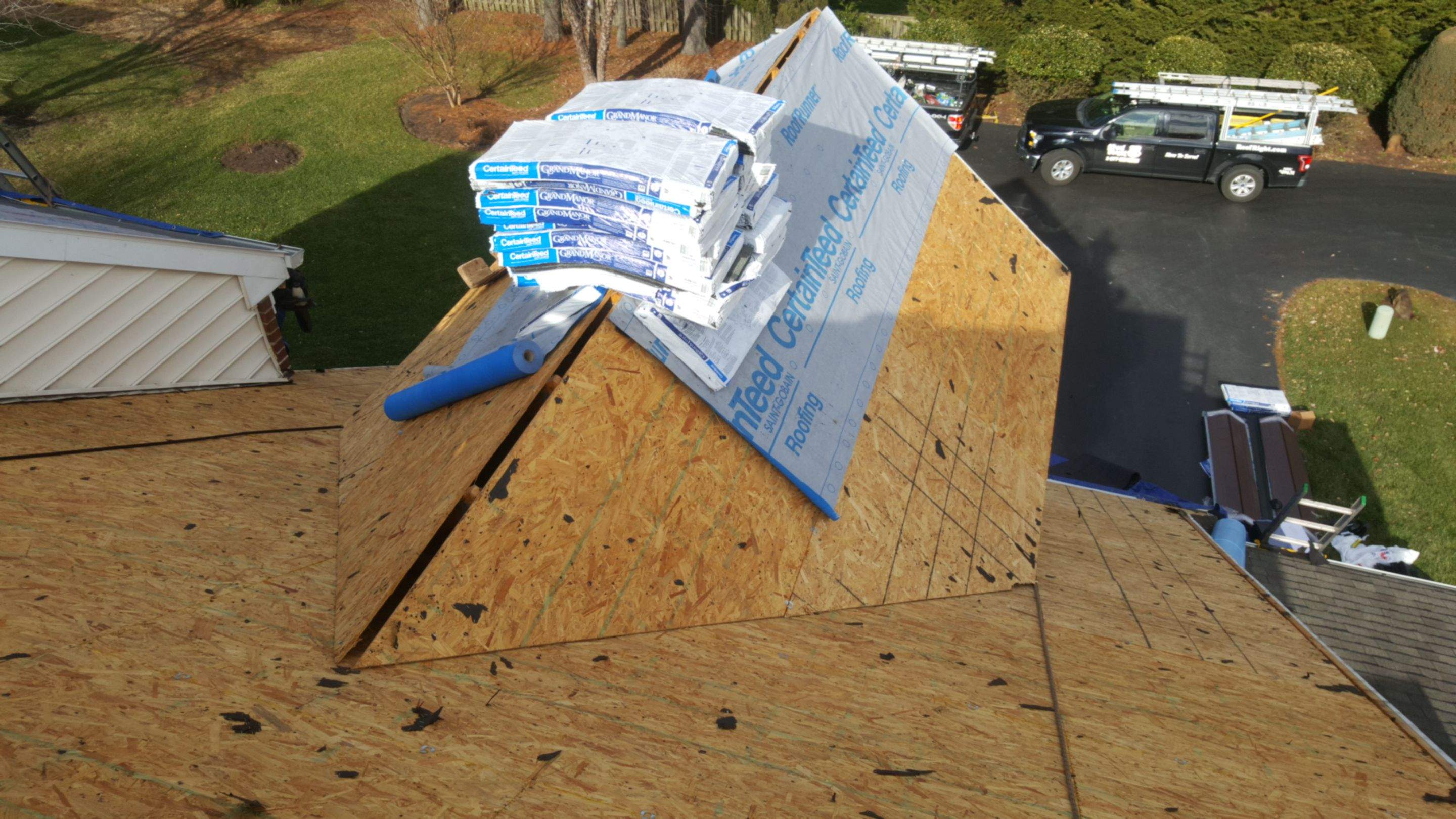 Roof Replacement using CertainTeed Grand Manor by Roof Right Inc