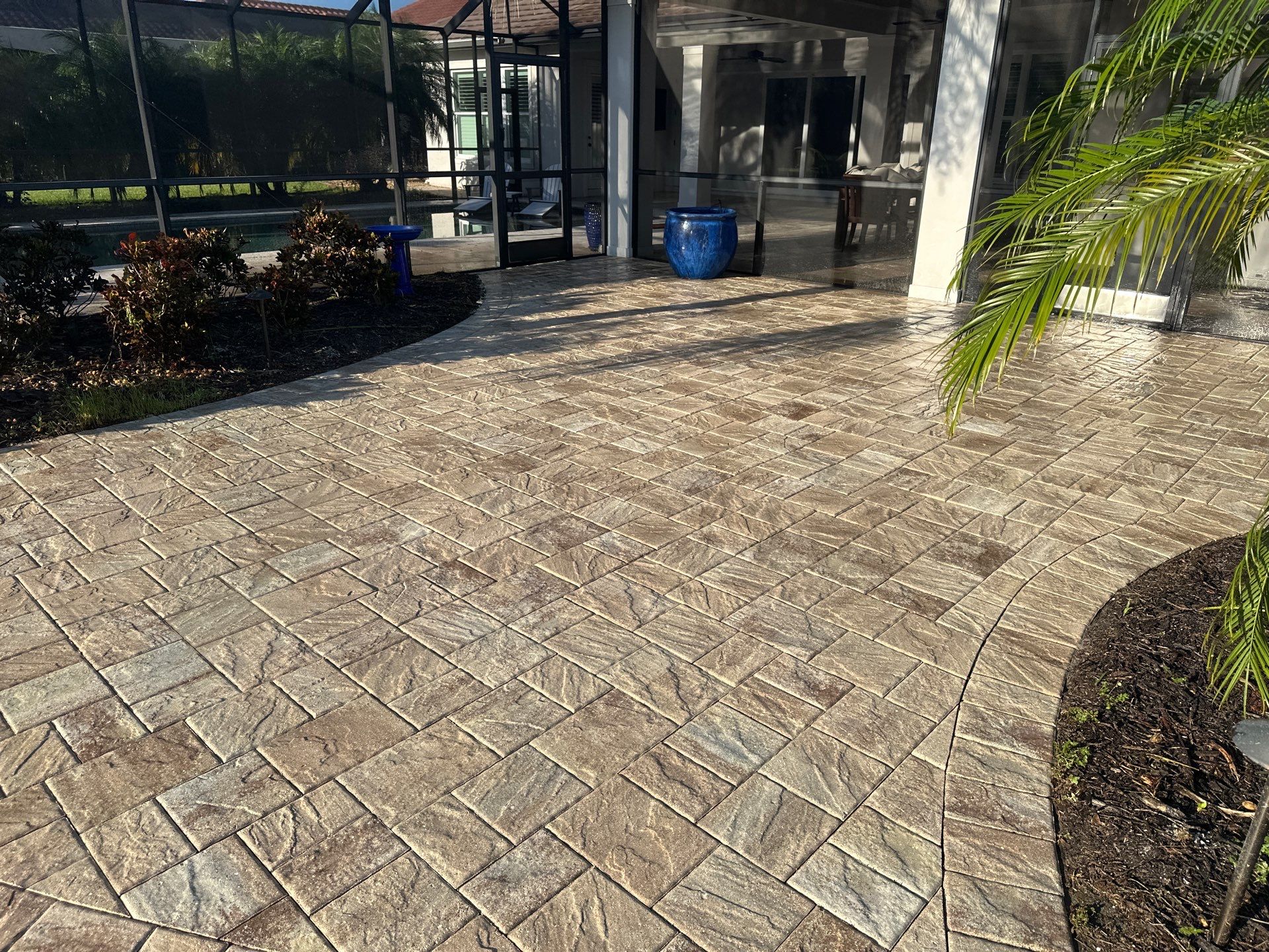 Paver Patio/Lanai & Driveway Cleaning in Winding River, Bradenton, FL | Sunshine AquaWash by Sunshine AquaWash