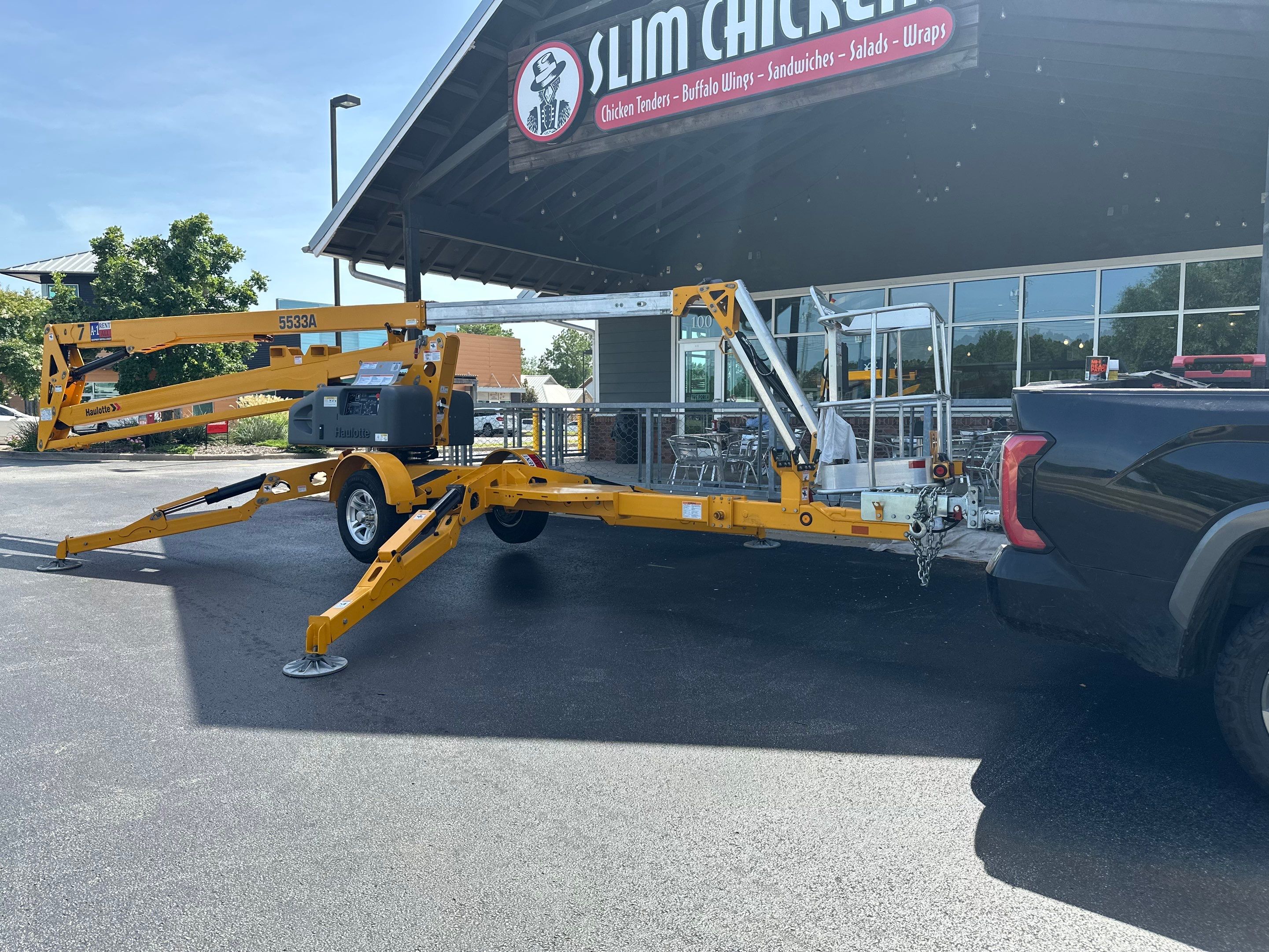 Commercial Exterior Update – Slim Chickens by Quality Coats Painting