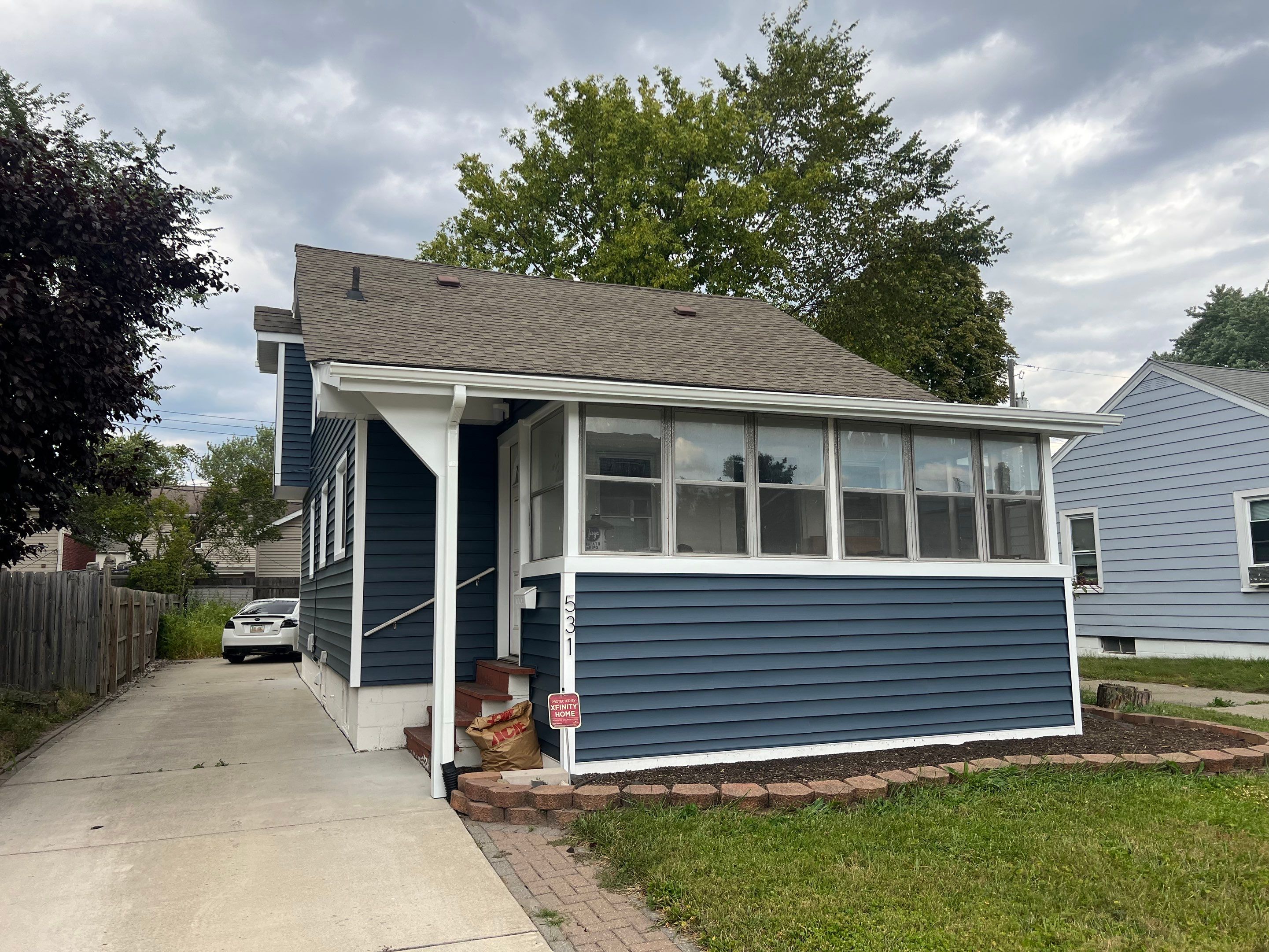 CertainTeed Vinyl Siding Replacement by Bloomfield Construction & Restoration