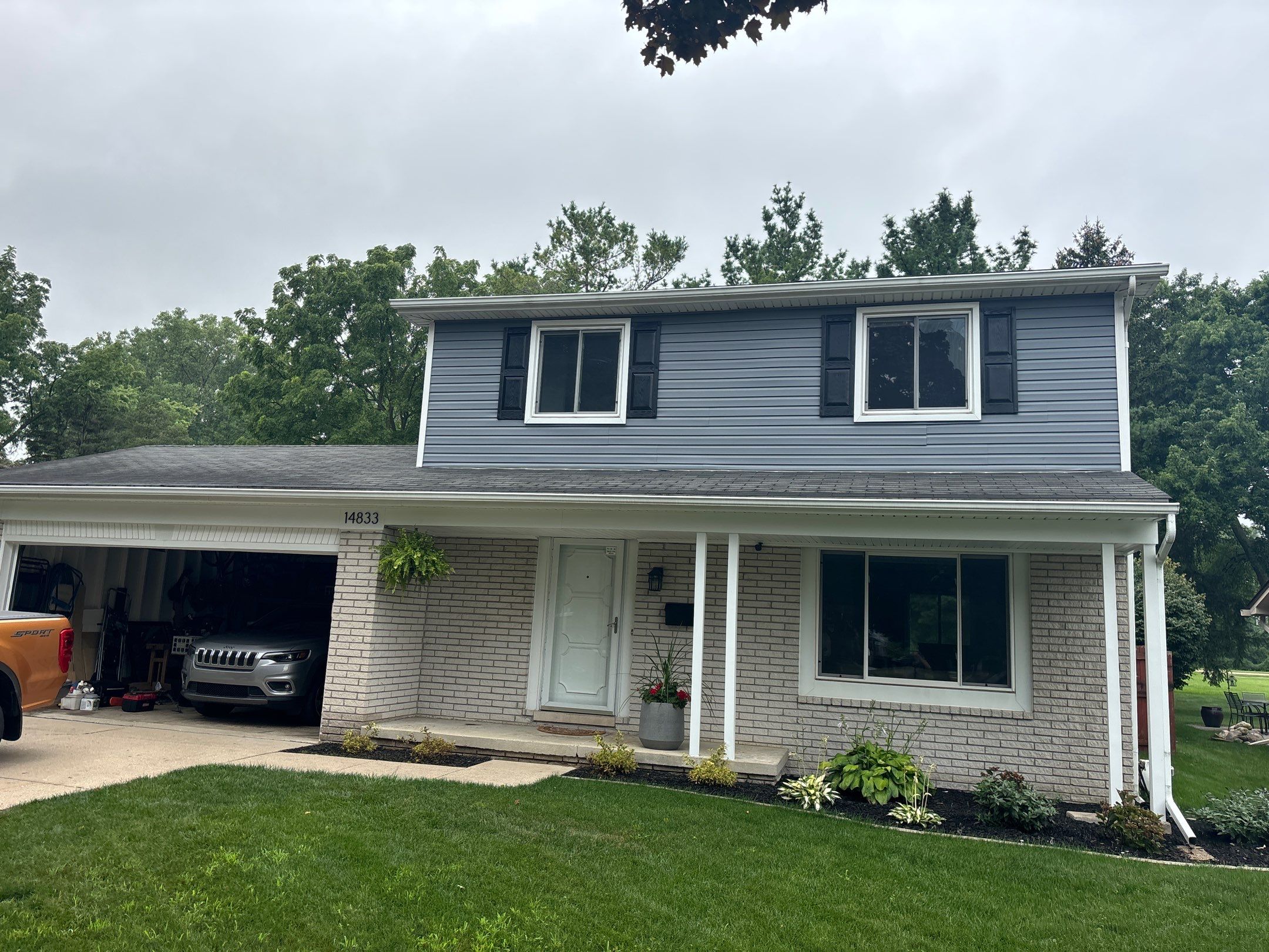 Roof Replacement using CertainTeed Landmark by 180 Contractors