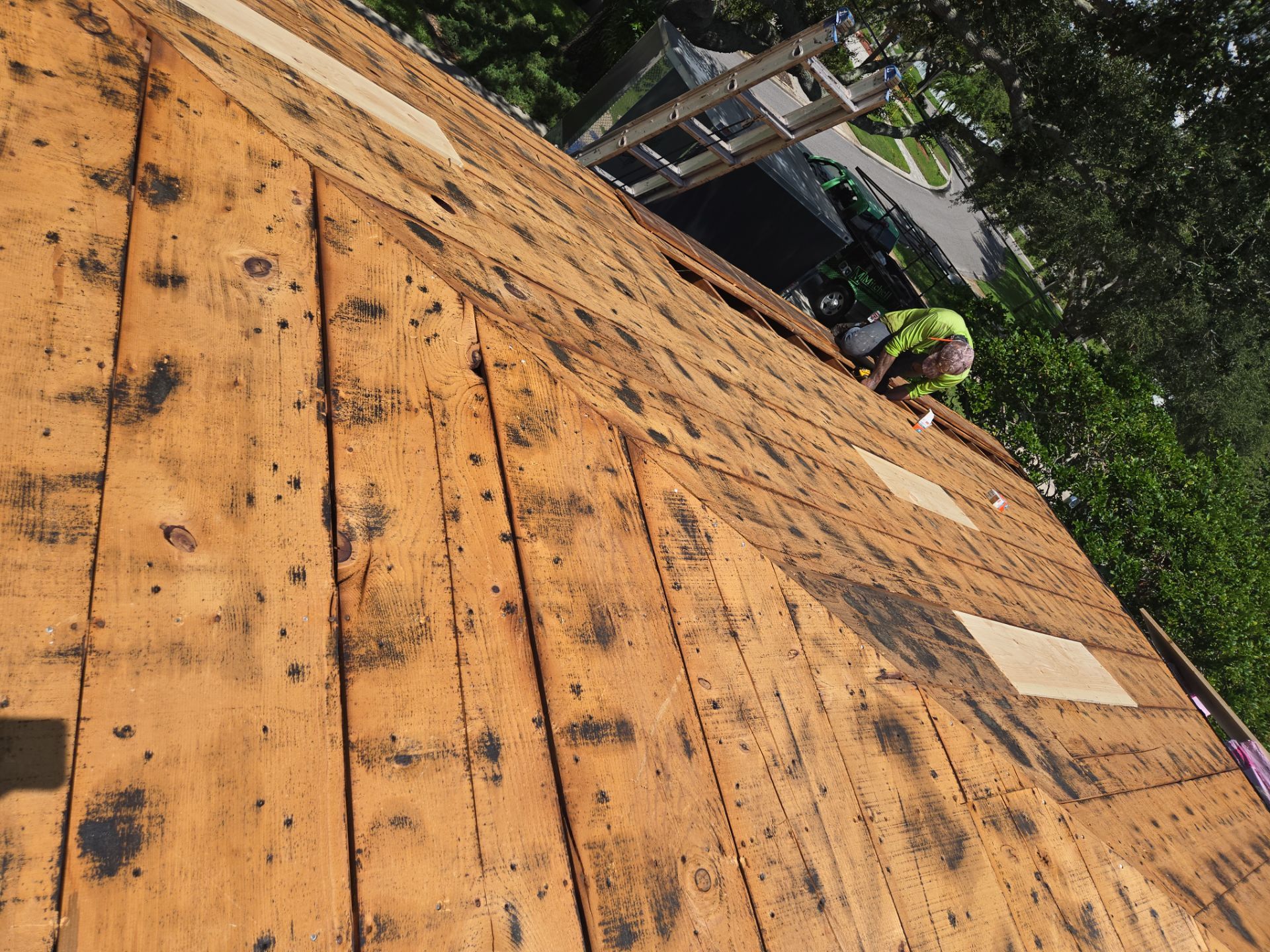 Project in St. Petersburg 33704 by Mitchell Roofing Company LLC 