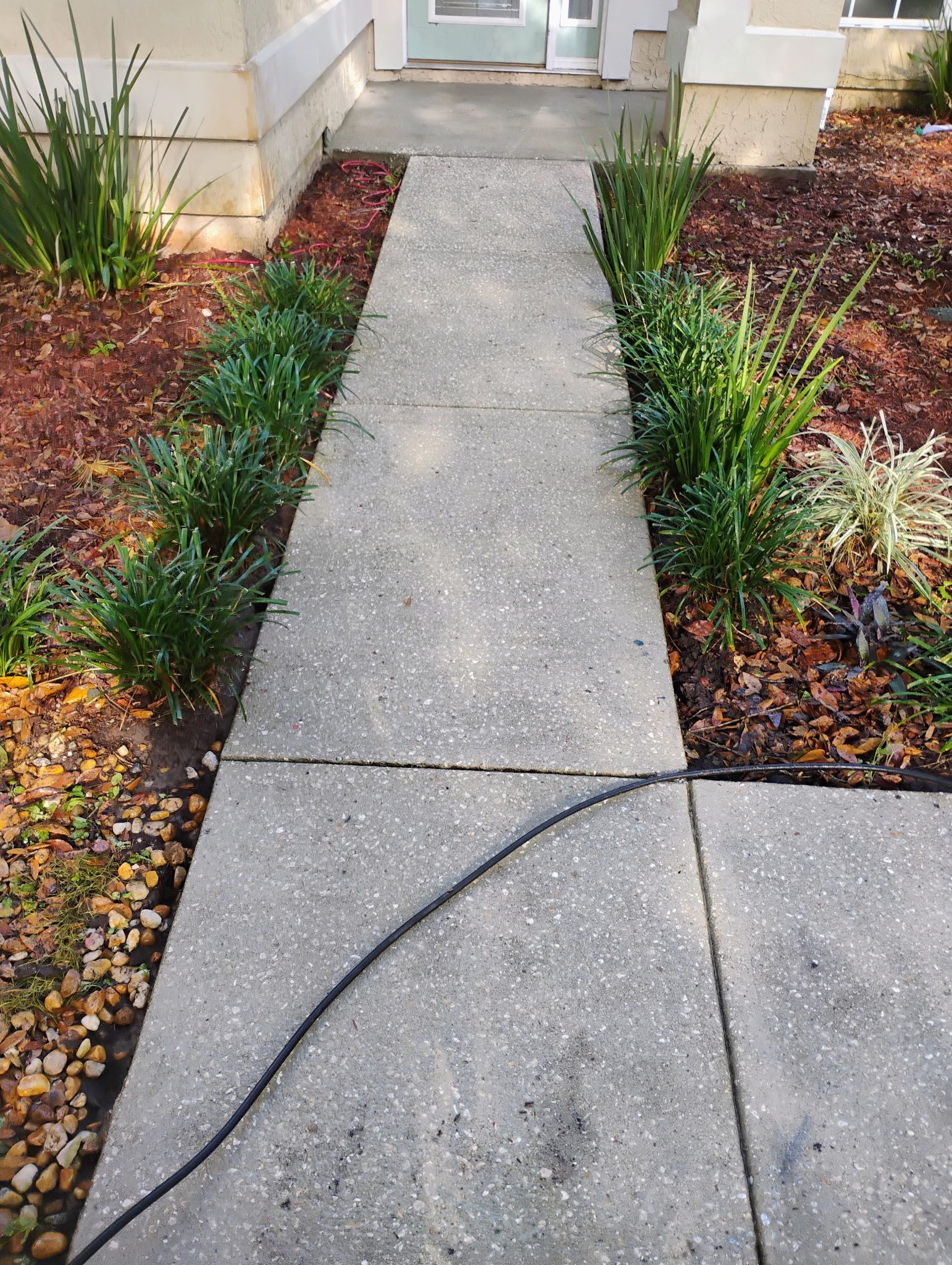 Pressure washing service Ocean Way area Jacksonville, Fl by Harmoni Home Services