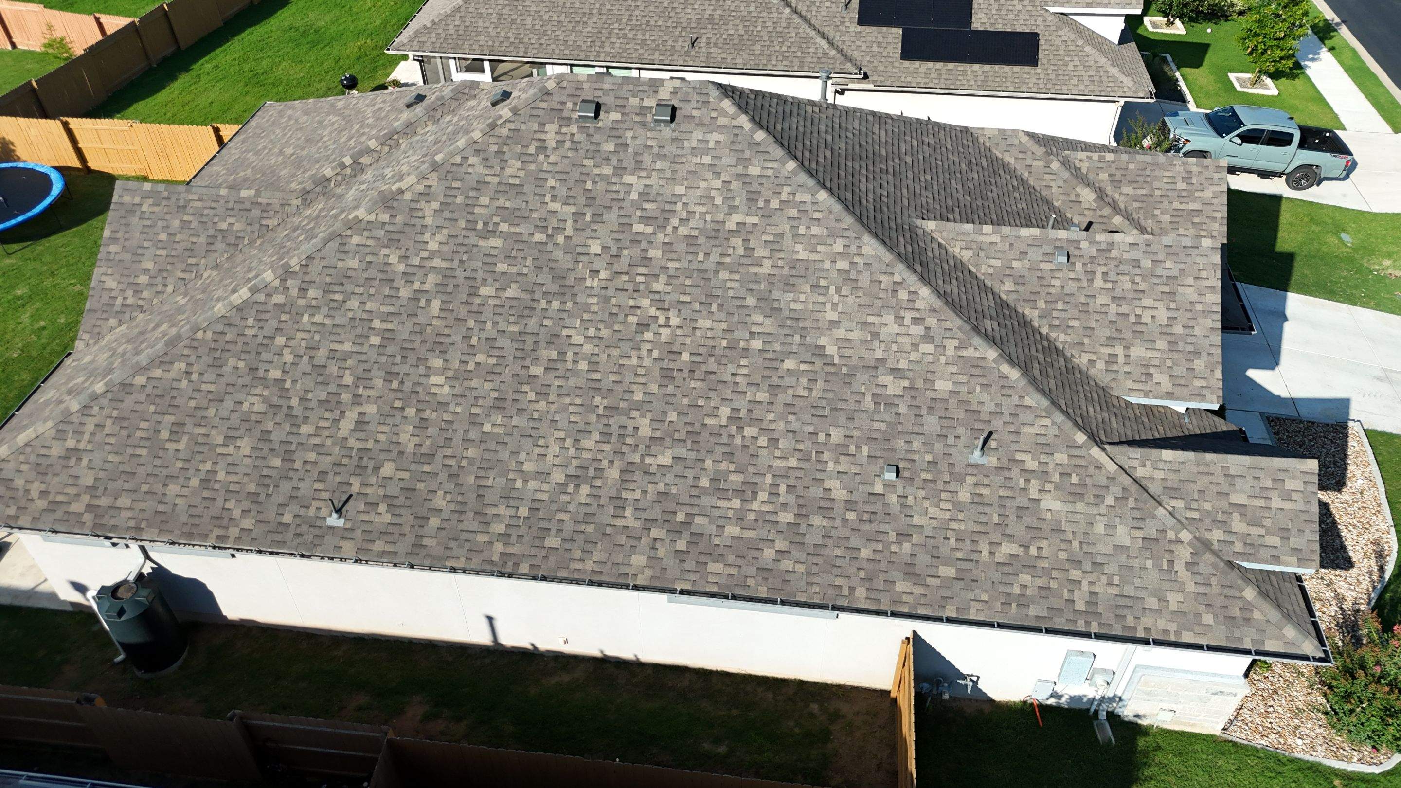 Weathered Wood - Malarkey Vista by RoofsOnly.com