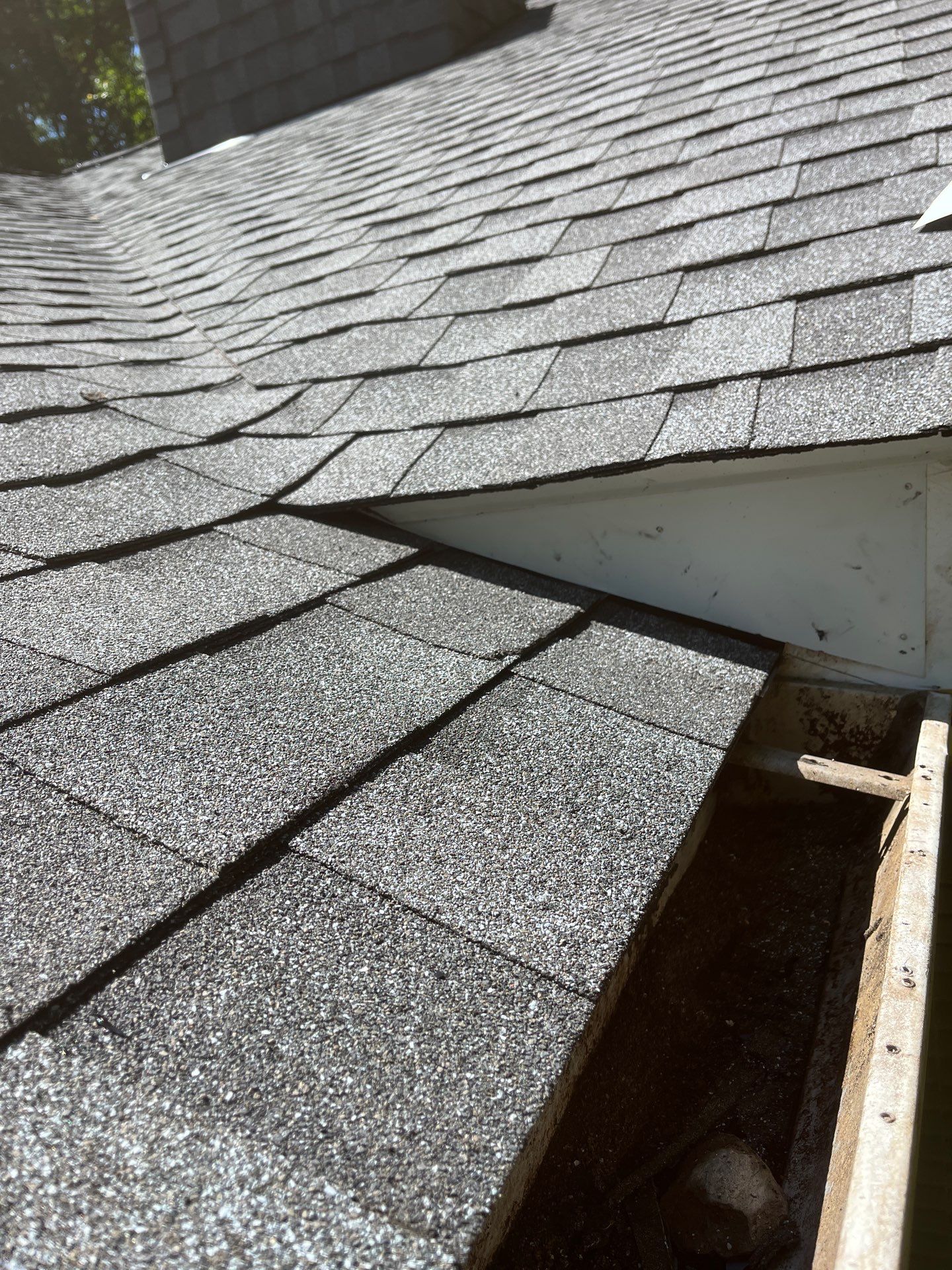 Oakton: Roof Replacement With CertainTeed Landmark Designer Shingles in Pewter by RM Banning, Inc.