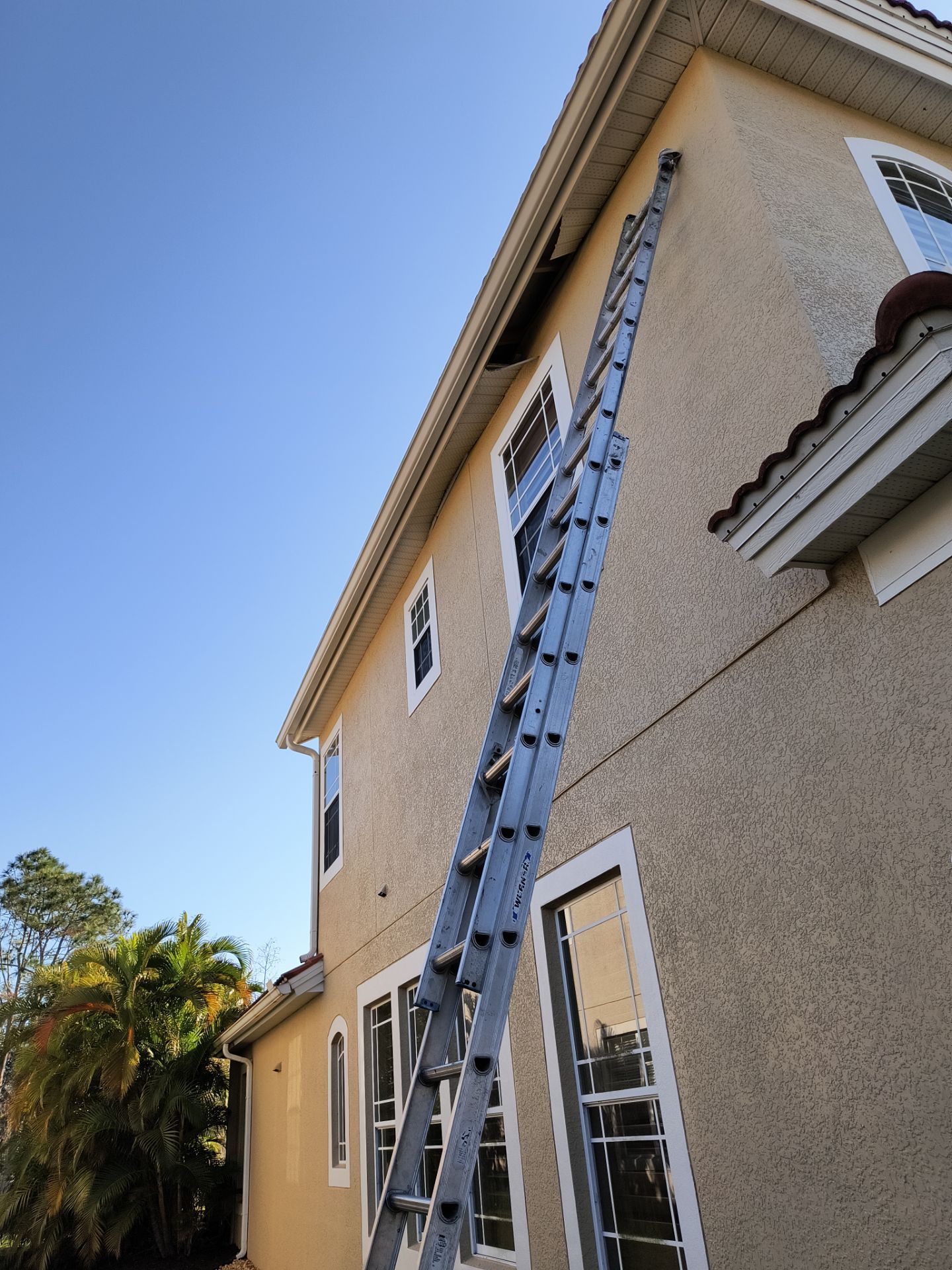 Soffit Repair in Sarasota FL by Gutter Professors