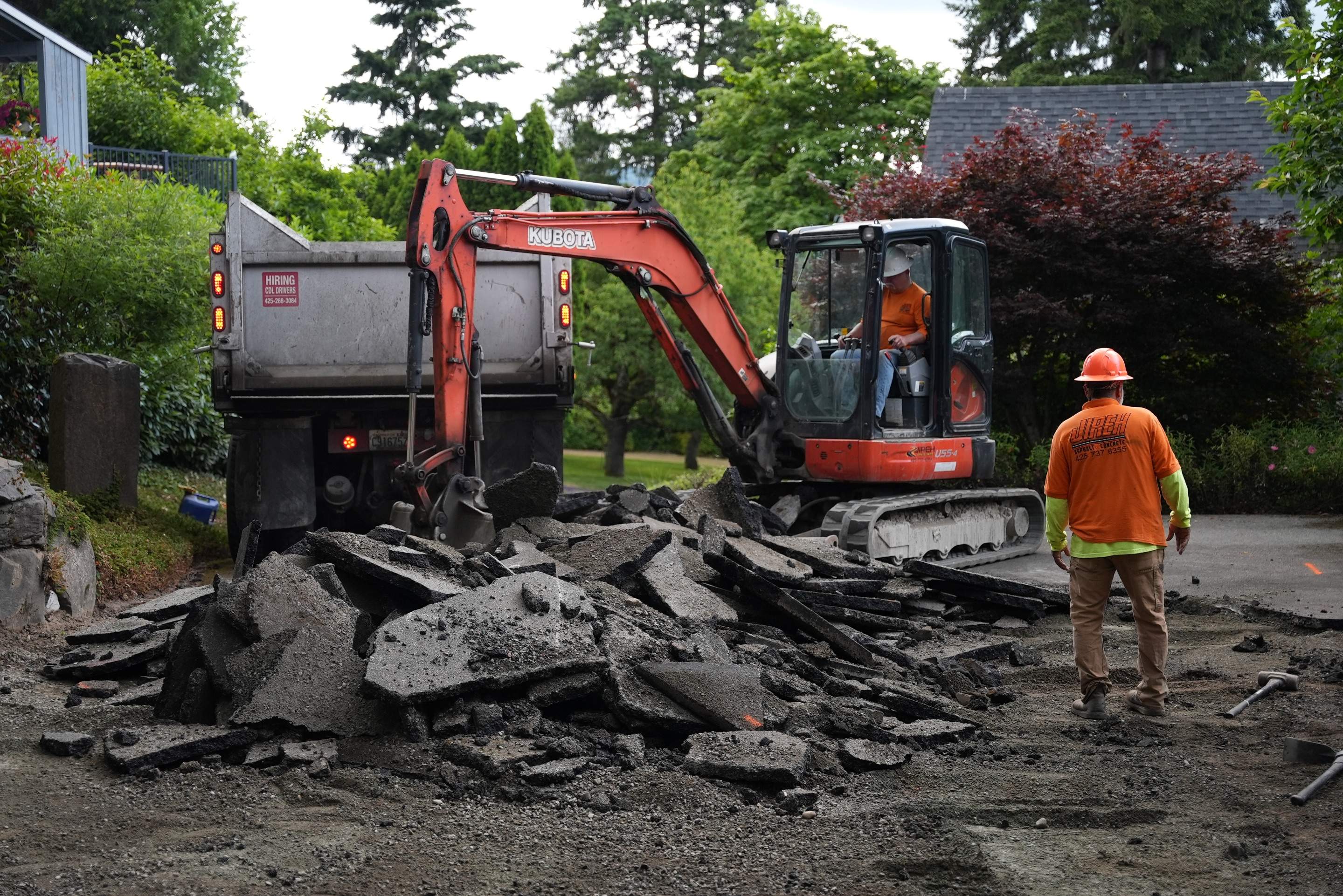 Jacquelyn | Asphalt Driveway by Jireh Asphalt & Concrete Inc 