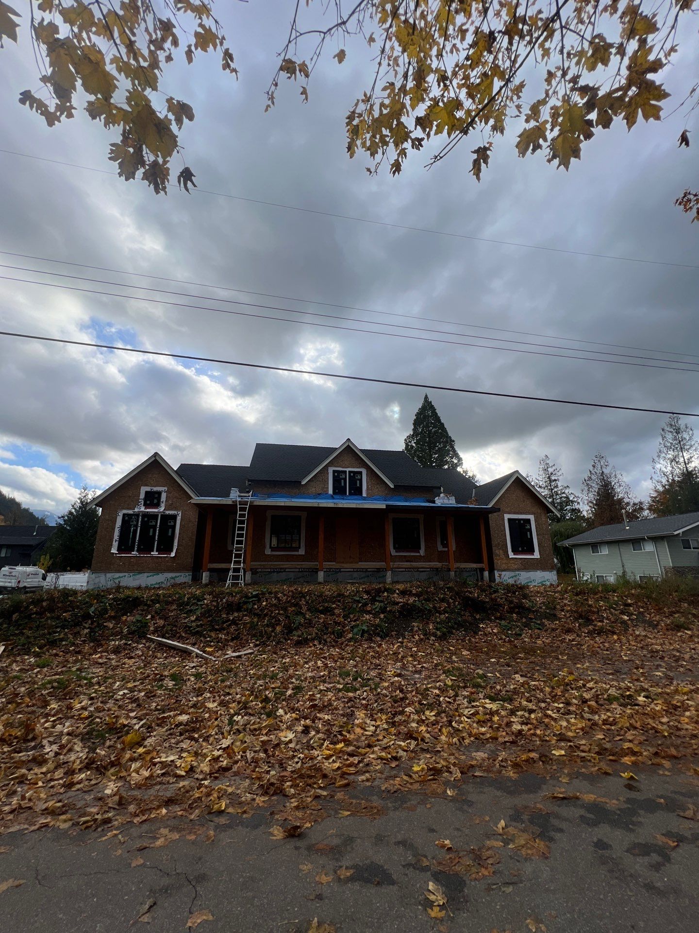 Residential Roofing Installation using GAF Charcoal HDZ by Top Notch Roofing Inc