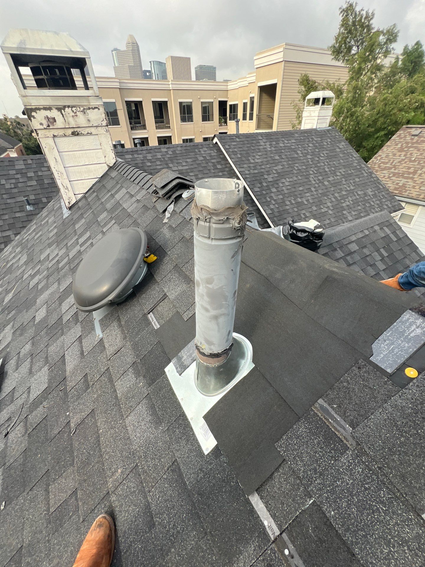 Residential Roofing Repair using Owen's Corning Duration (Lifetime) Shingles by Roof Repair Company