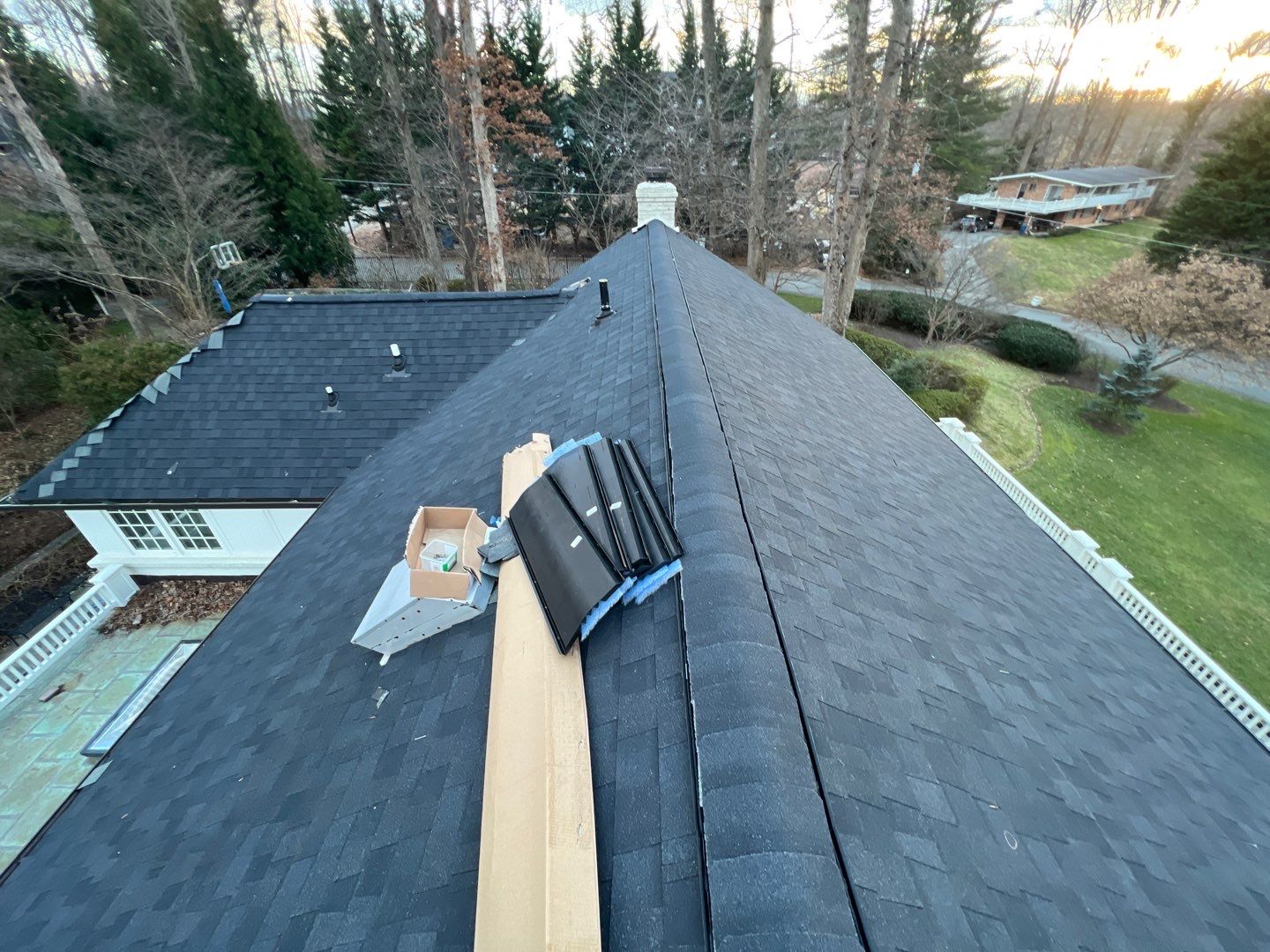 McLean: Certainteed Landmark Pro Designer Shingles in Max Def Charcoal Black by RM Banning, Inc.