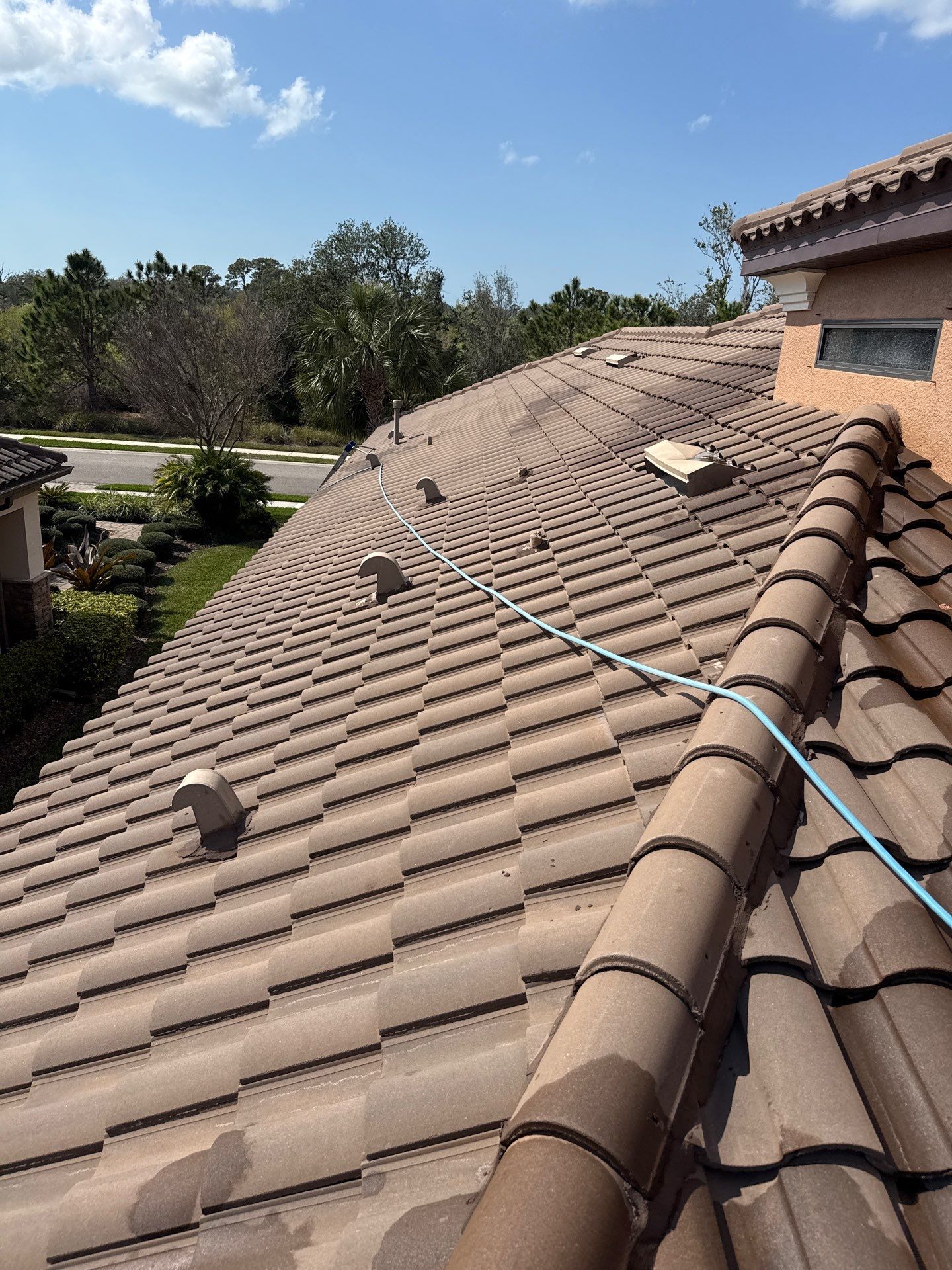 Tile Roof & Pool Deck Cleaning in Artisan Lakes Esplanade, Palmetto, FL – Sunshine AquaWash by Sunshine AquaWash