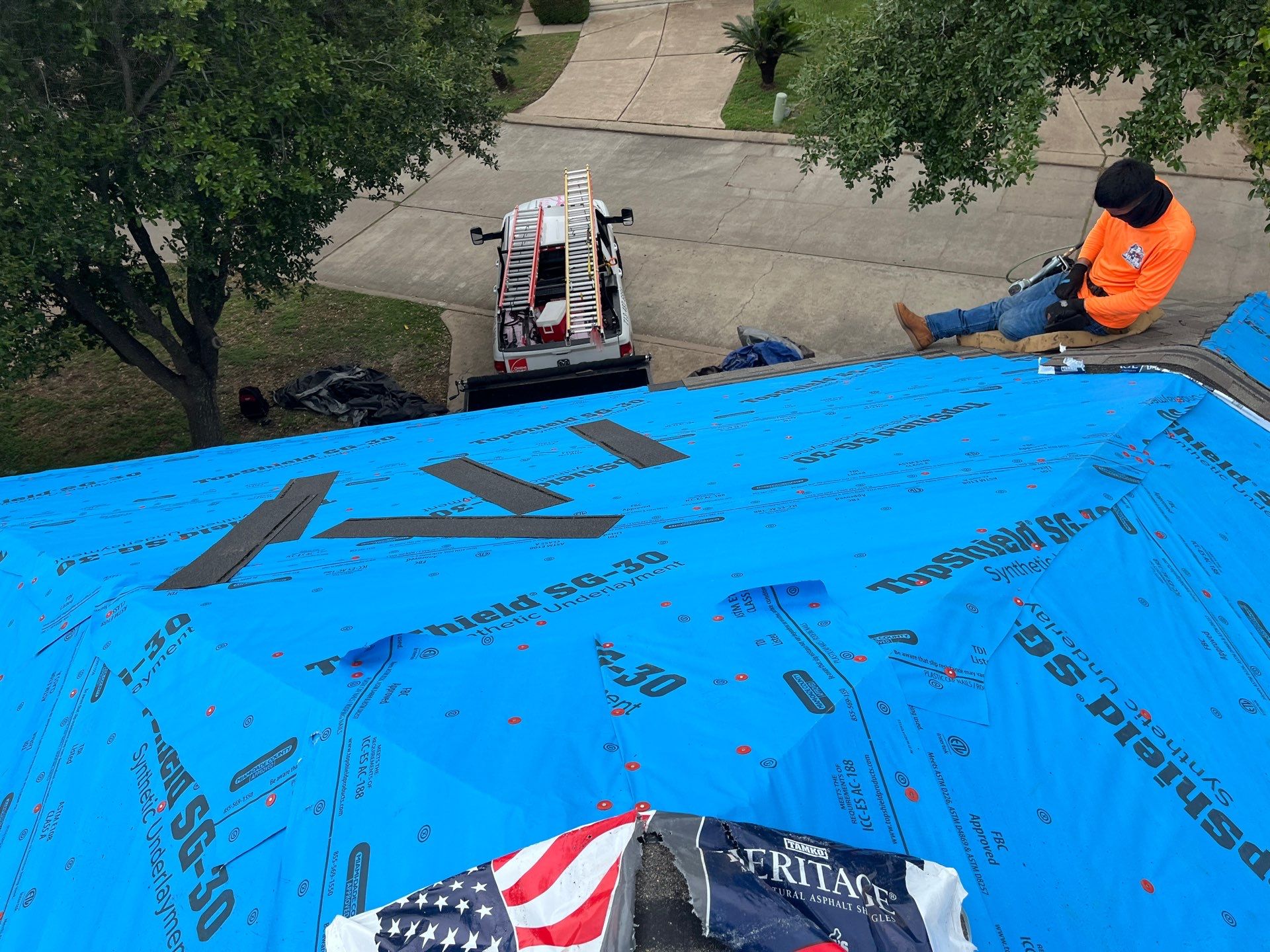 Residential Roofing Installation using Owen's Corning Duration (Lifetime) Shingles by Roof Repair Company