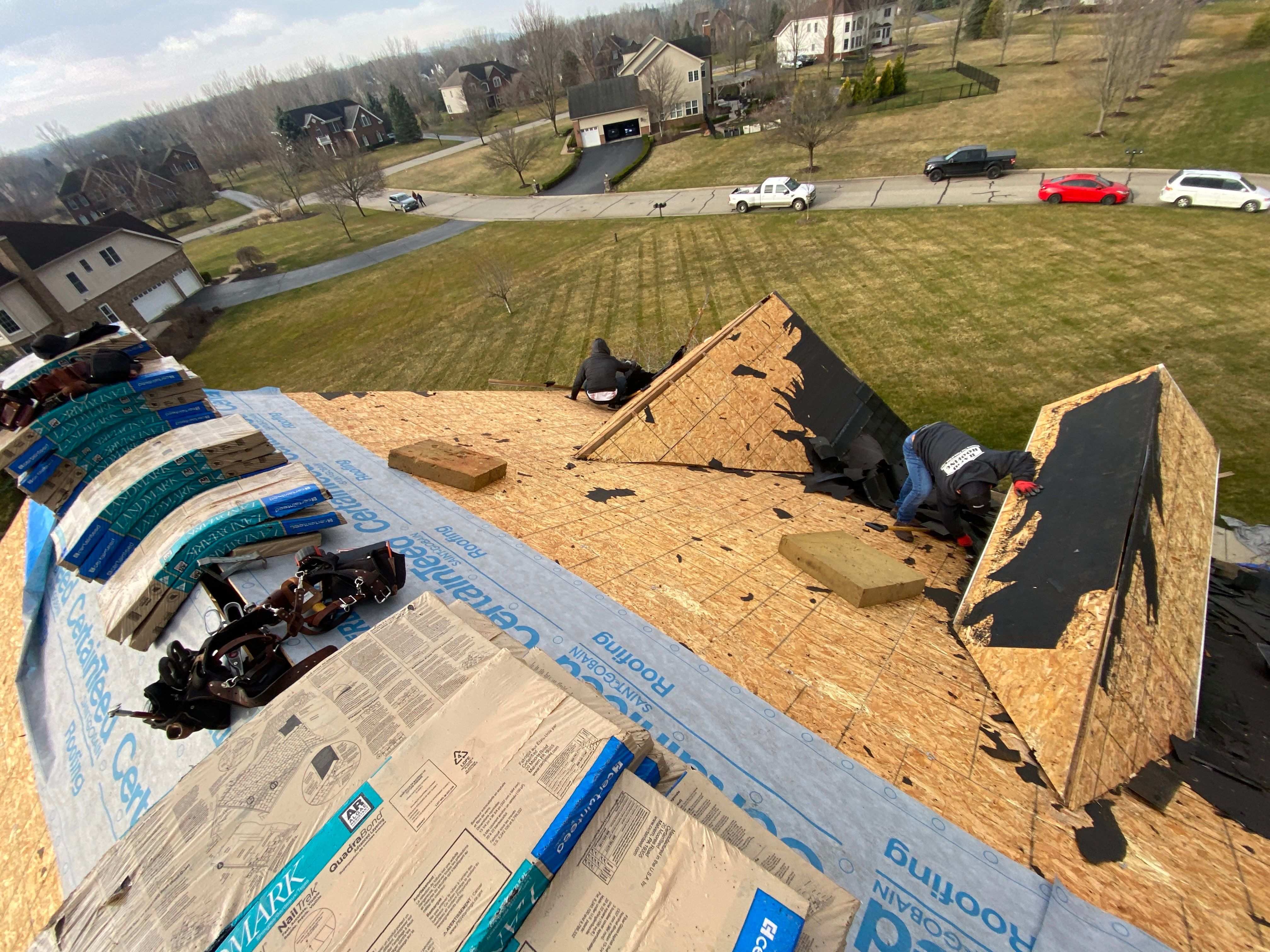 Roof Replacement using CertainTeed Landmark by 180 Contractors