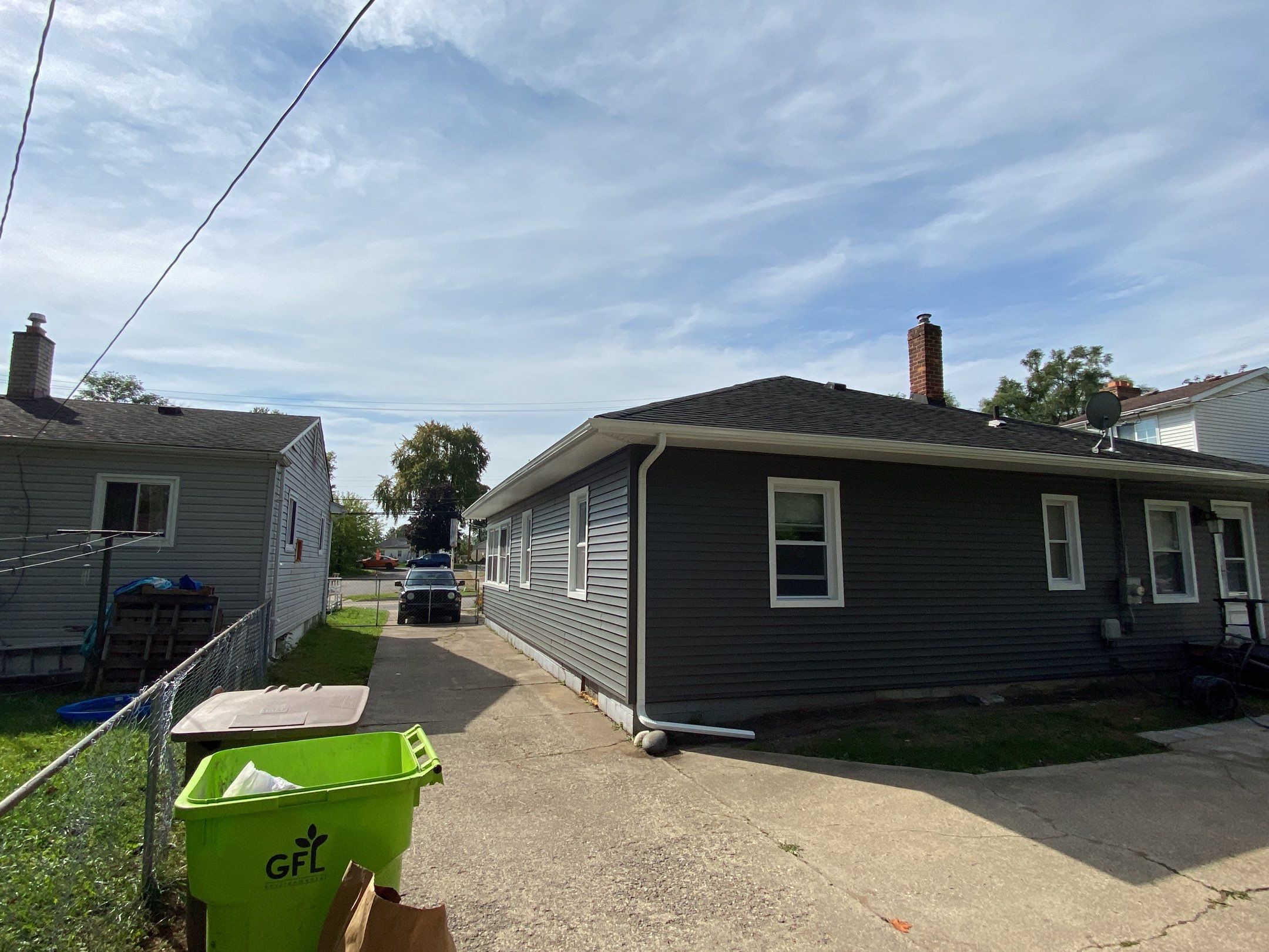 Siding Replacement using CertainTeed Restoration Classis D4 by 180 Contractors