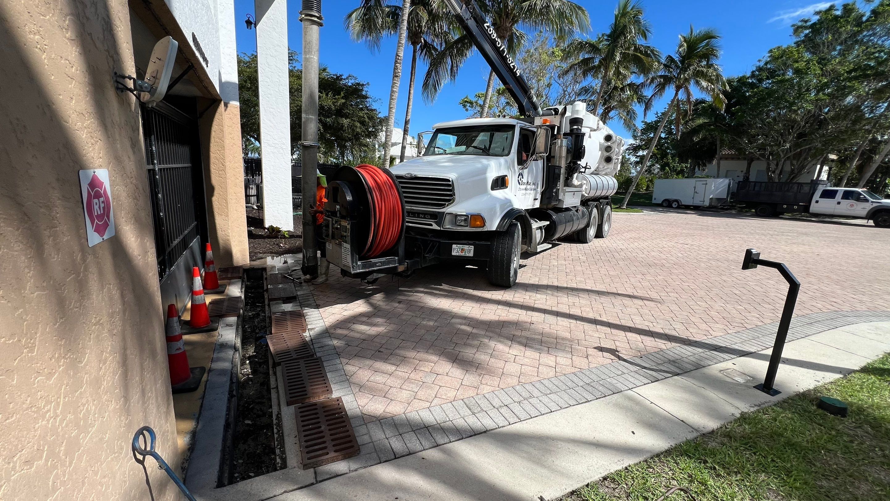 Condo Parking Garage Cleanup and Stormwater System Maintenance by APS Power & Water