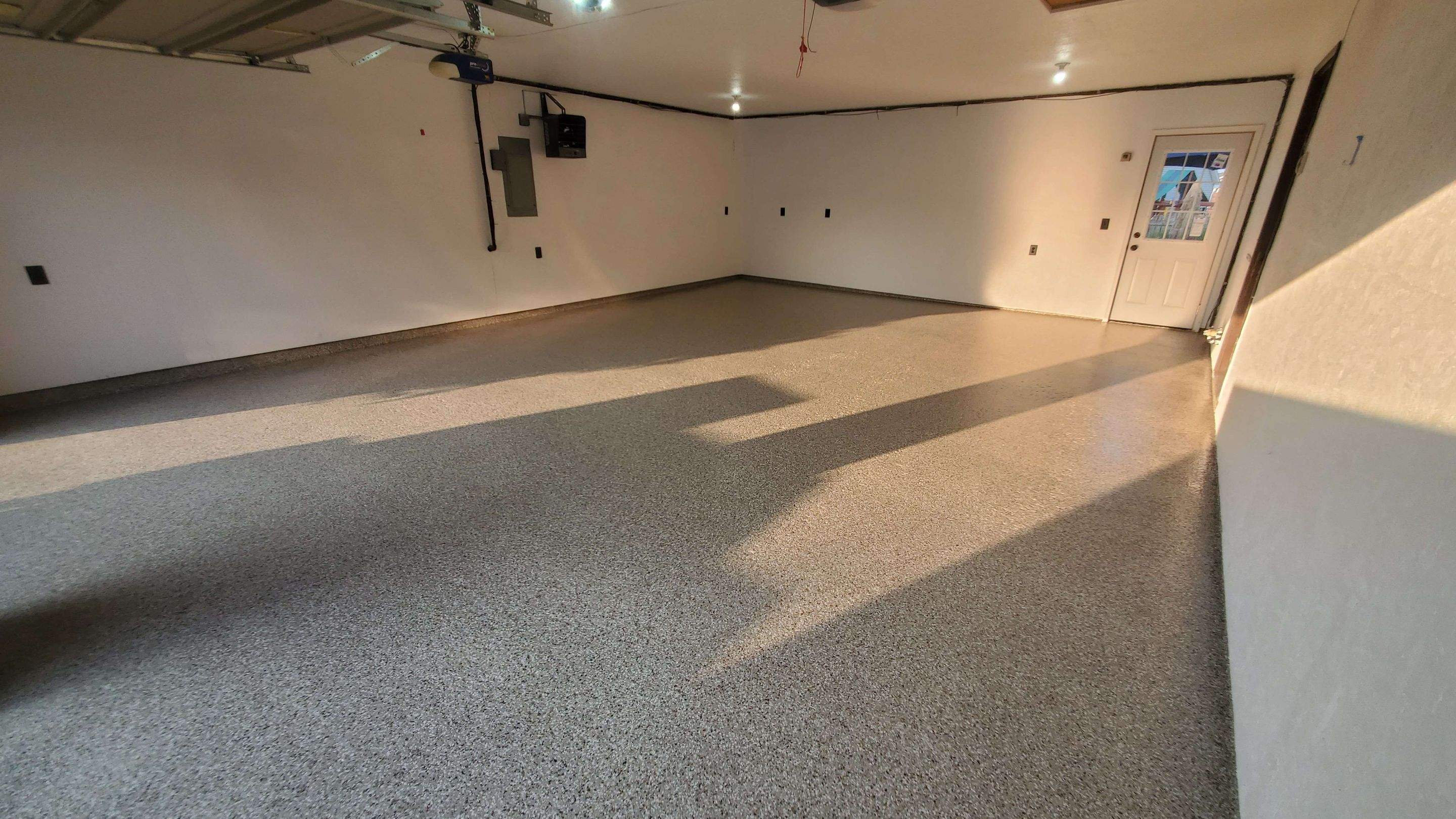 Creekbed Garage Morton by Loud Bros