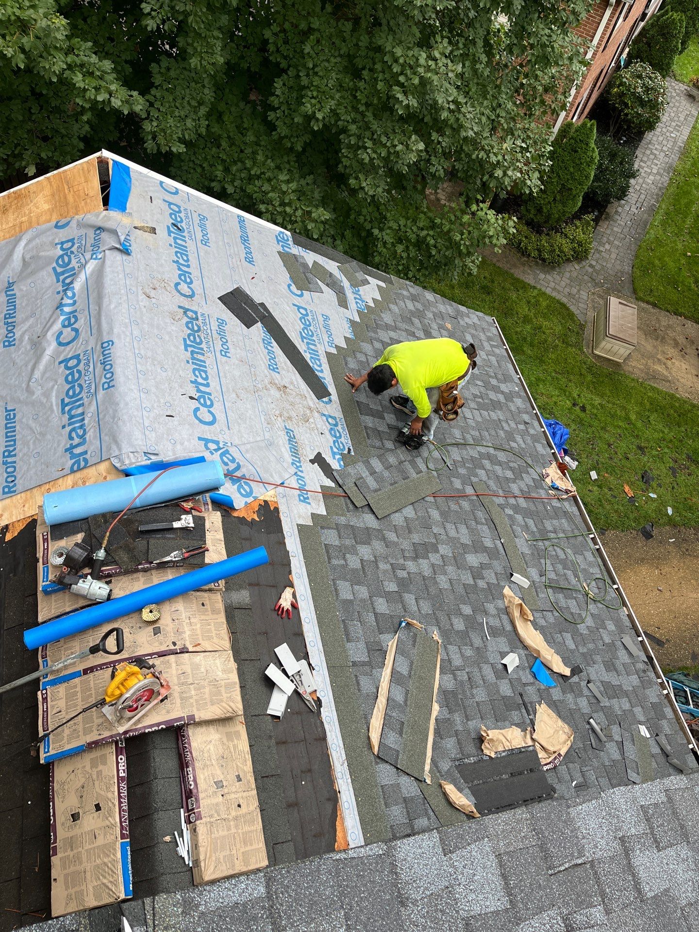 Annandale: Roof Replacement with CertainTeed Landmark Pro Designer Shingles in Max Def Pewter by RM Banning, Inc.