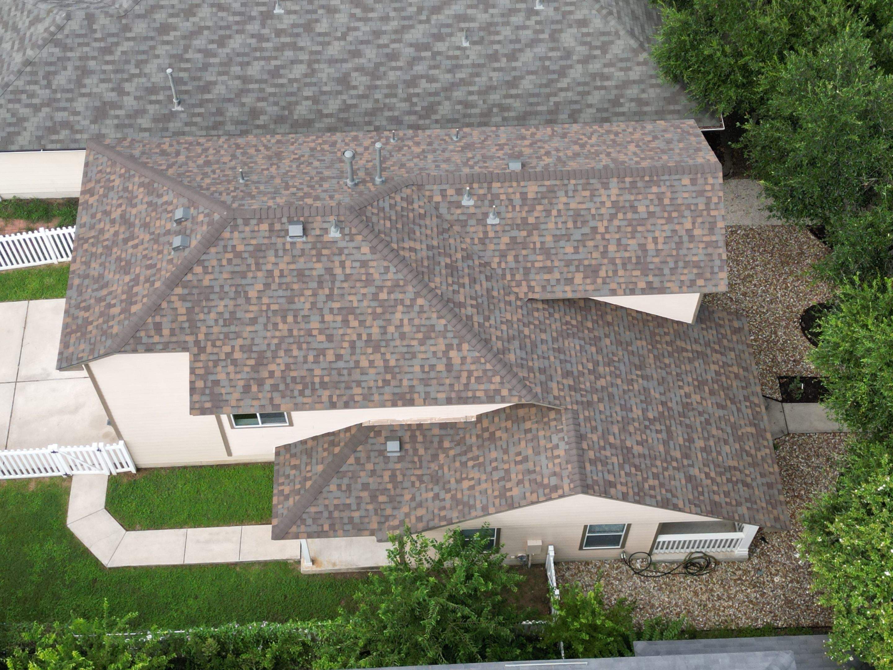 Teak - Owens Corning TruDefinition Duration by RoofsOnly.com