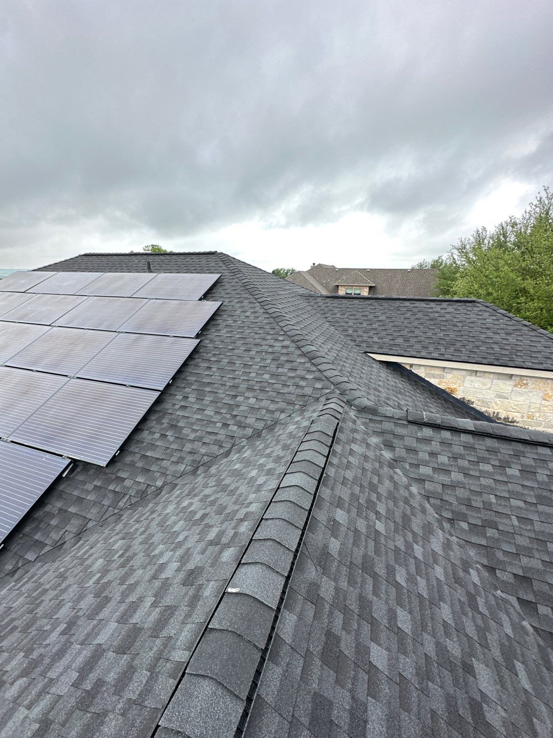 GAF HDZ - Charcoal by Elite Roofing LLC