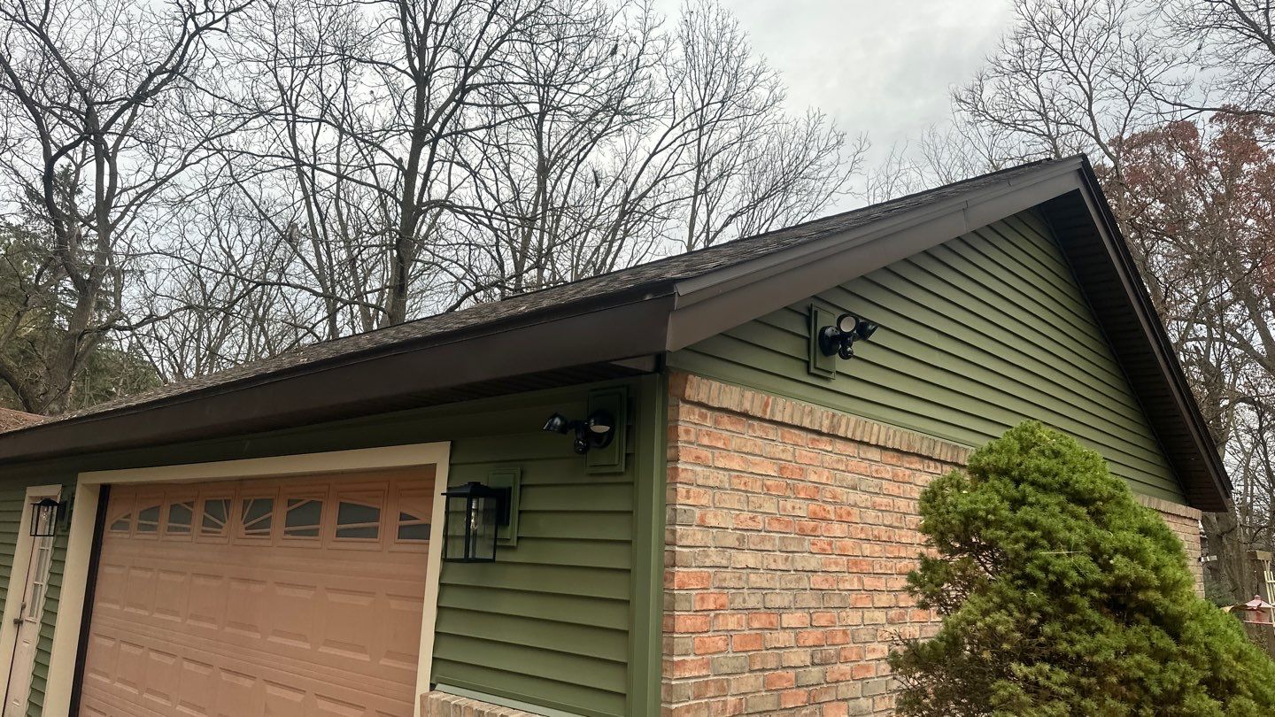 Siding Replacement using CertainTeed Restoration Classis D4 by 180 Contractors