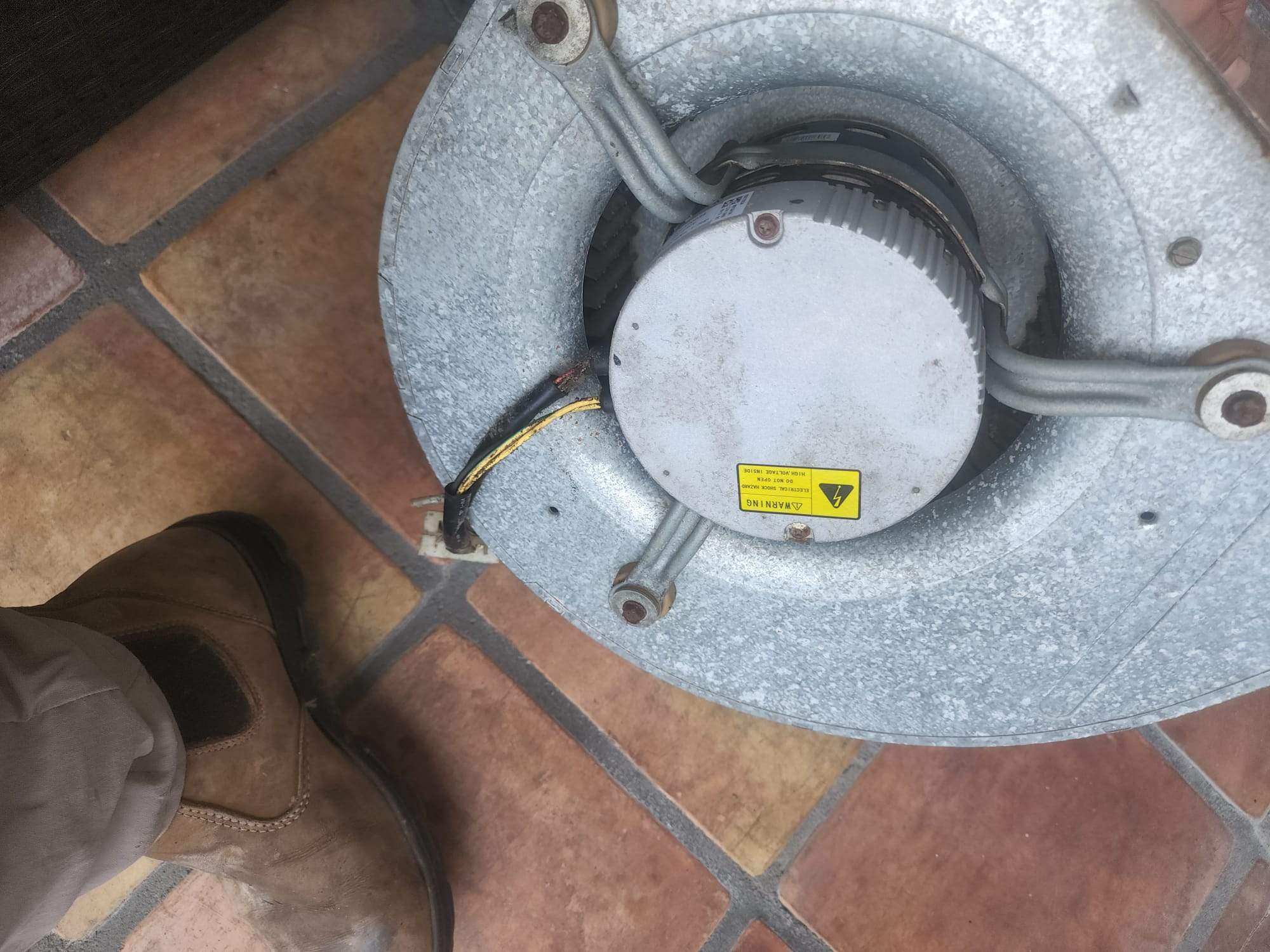 Holmes Beach AC Mold Deep Cleaning by Ampm Restoration Services