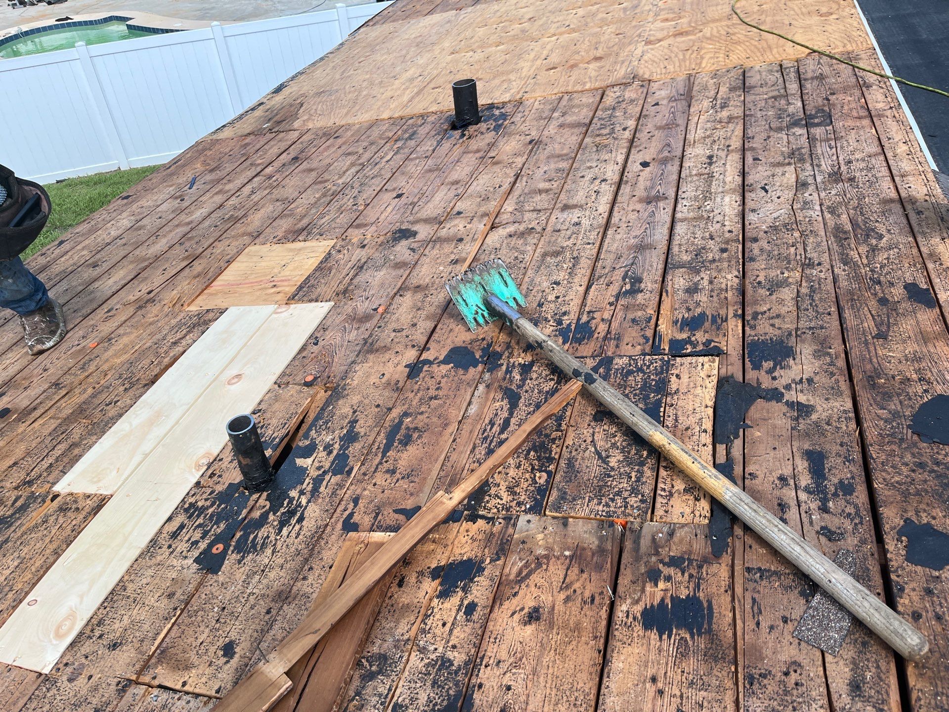 Project in St. Petersburg 33710 by Mitchell Roofing Company LLC 