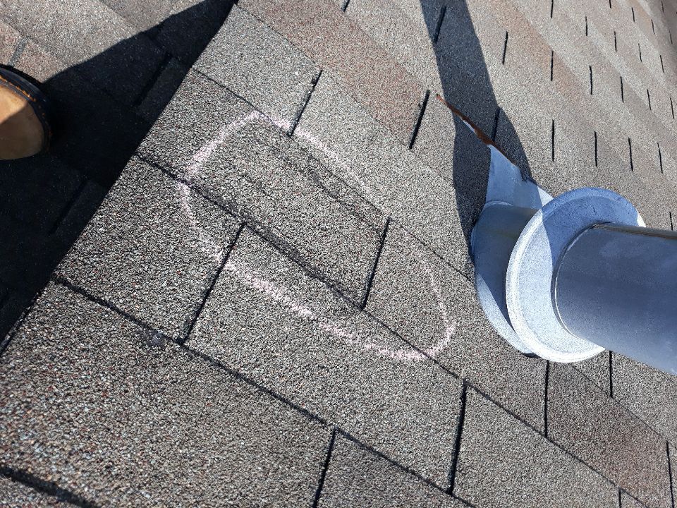 Woodbridge: CertainTeed Landmark Designer Shingles in Cottage Red by RM Banning, Inc.