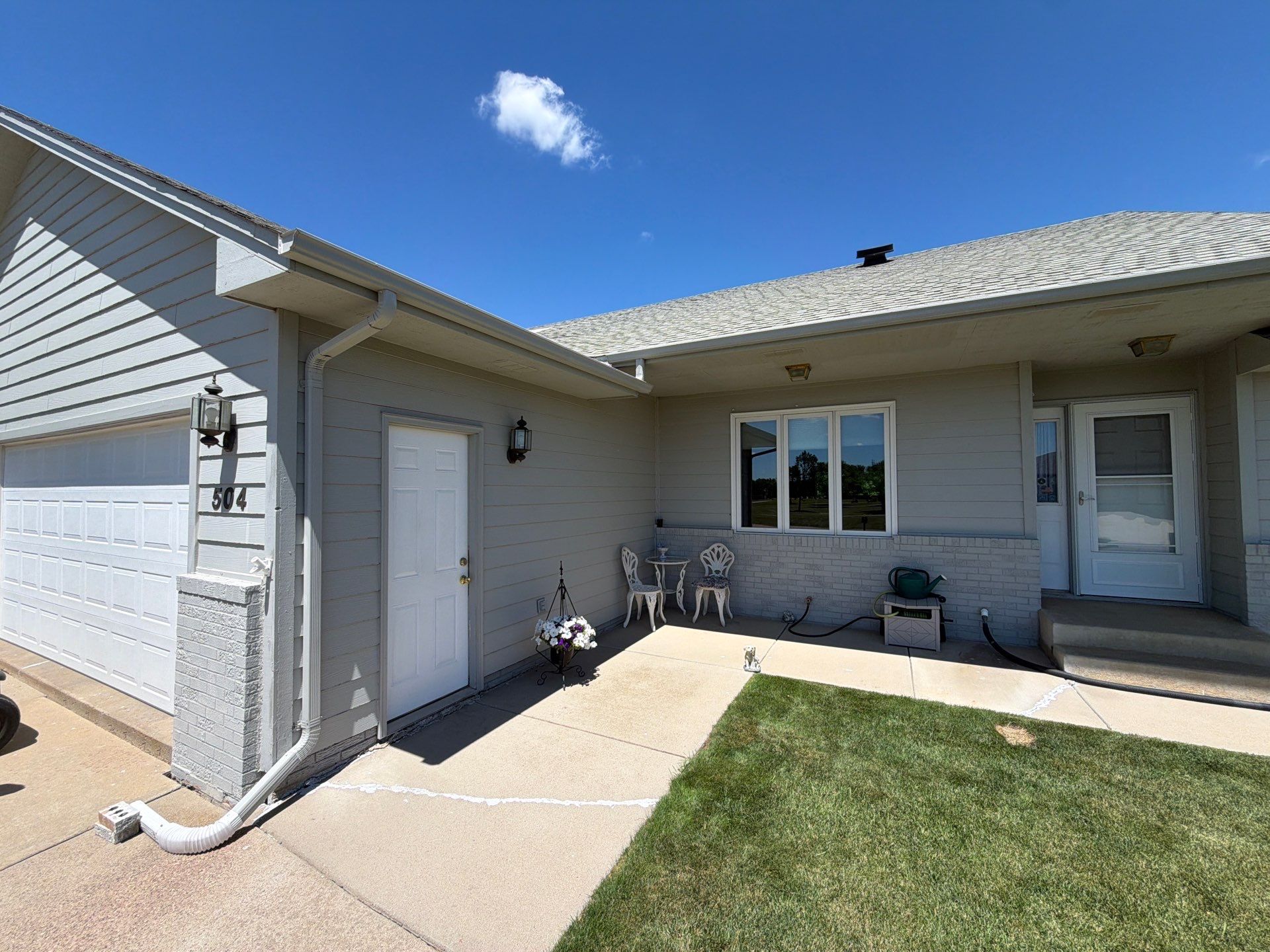 Full Exterior Painting and Siding Refresh in Hartford by Select Painting, Coatings & Garage Cabinets