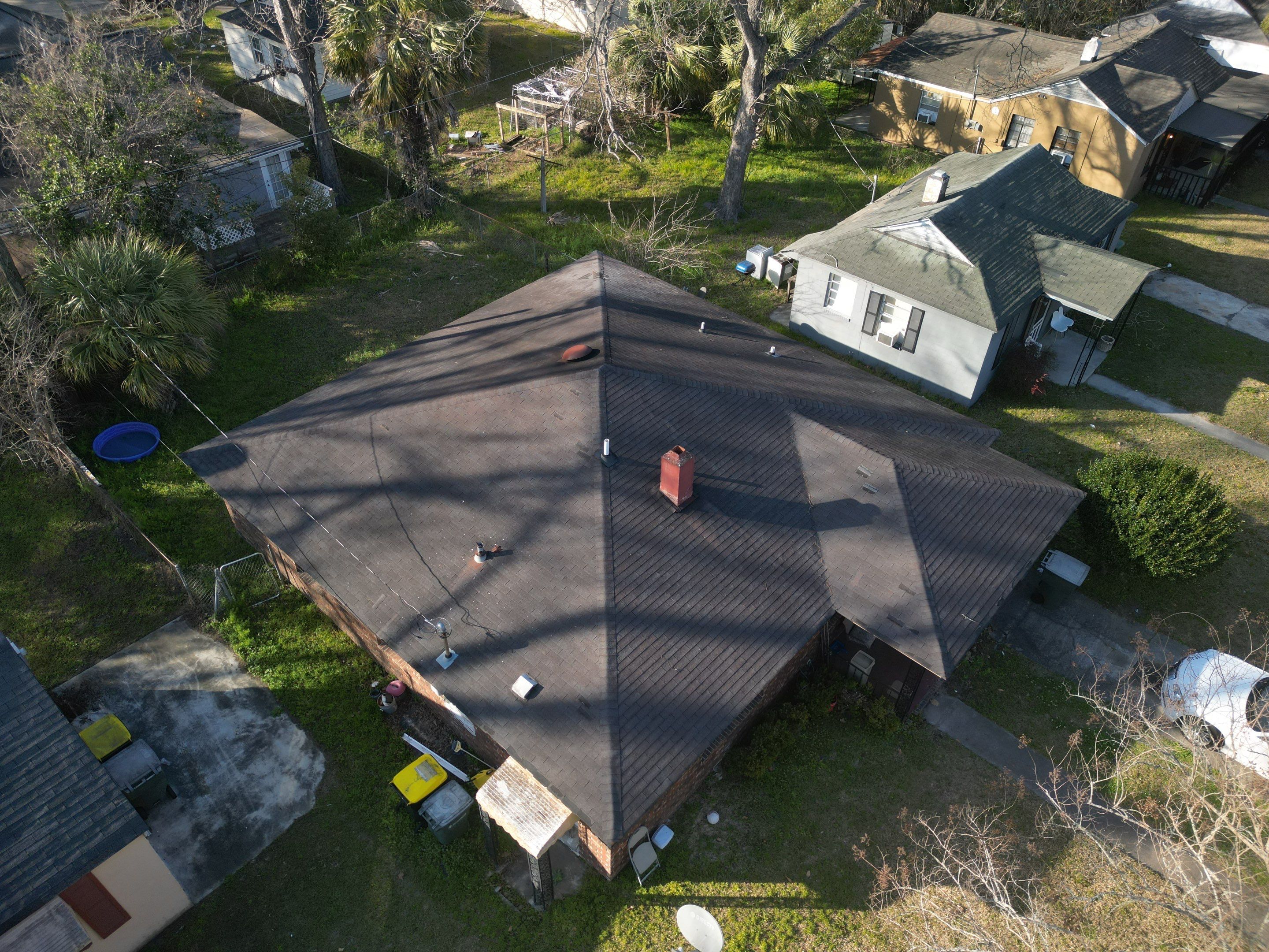 Atlas Pinnacle Pristine: Transforming Residential Roofscapes with Superior Installation by Talya Roofing