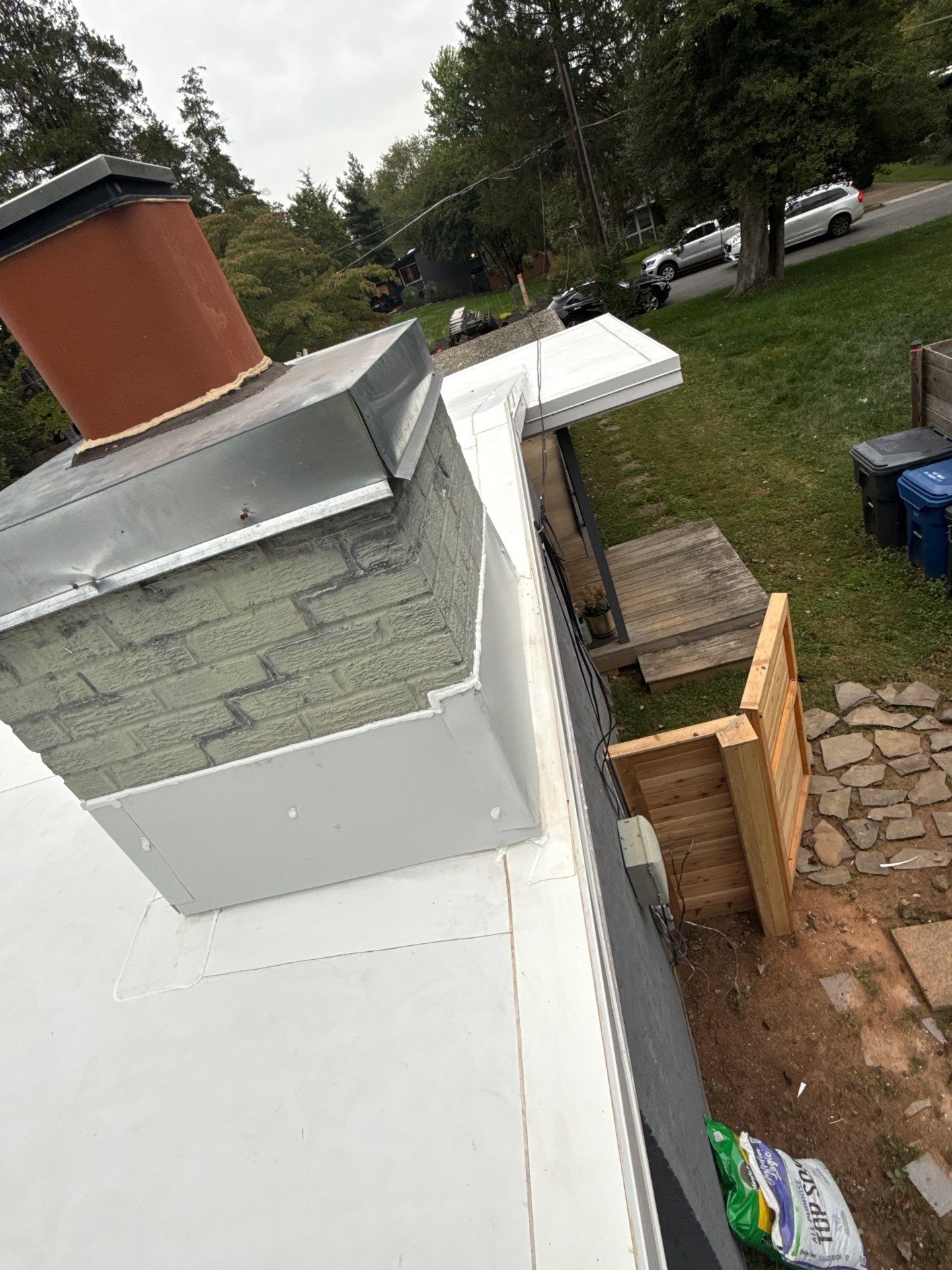 Falls Church :  TPO by RM Banning, Inc.