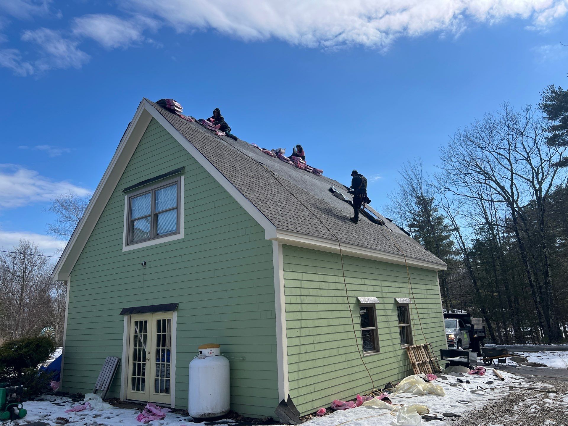 OC Roofing System Installed in Falmouth, ME by Tall pine roofing